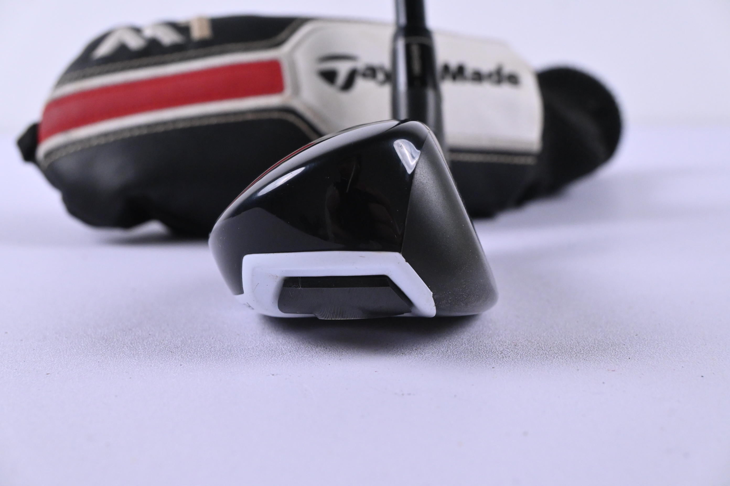 Taylormade M1 2016 #4 Hybrid / 21 Degree / Regular Flex Fujikura Pro Red 80