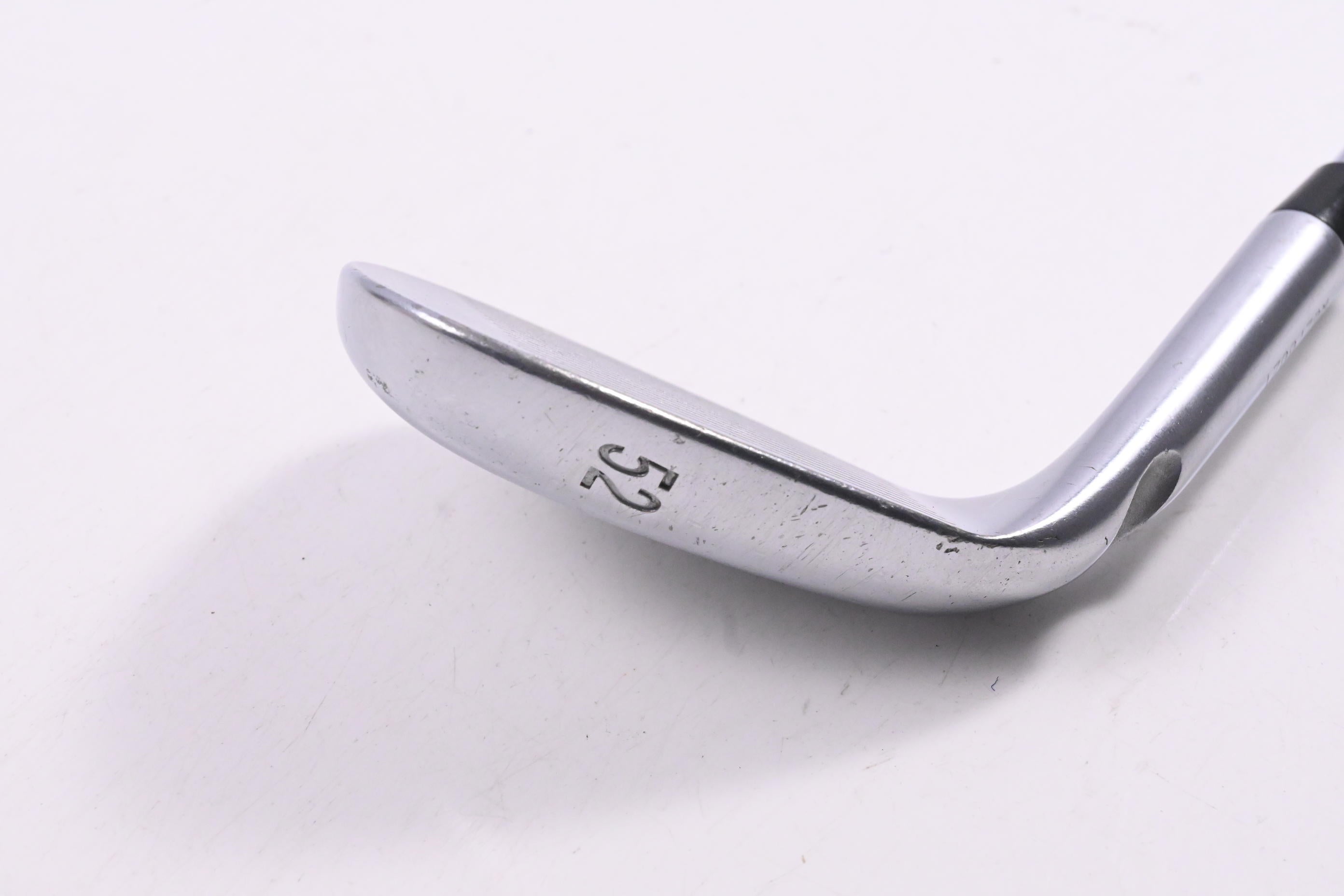 Ping Tour-S Gap Wedge / 52 Degree / Red Dot / Wedge Flex Ping AWT Shaft