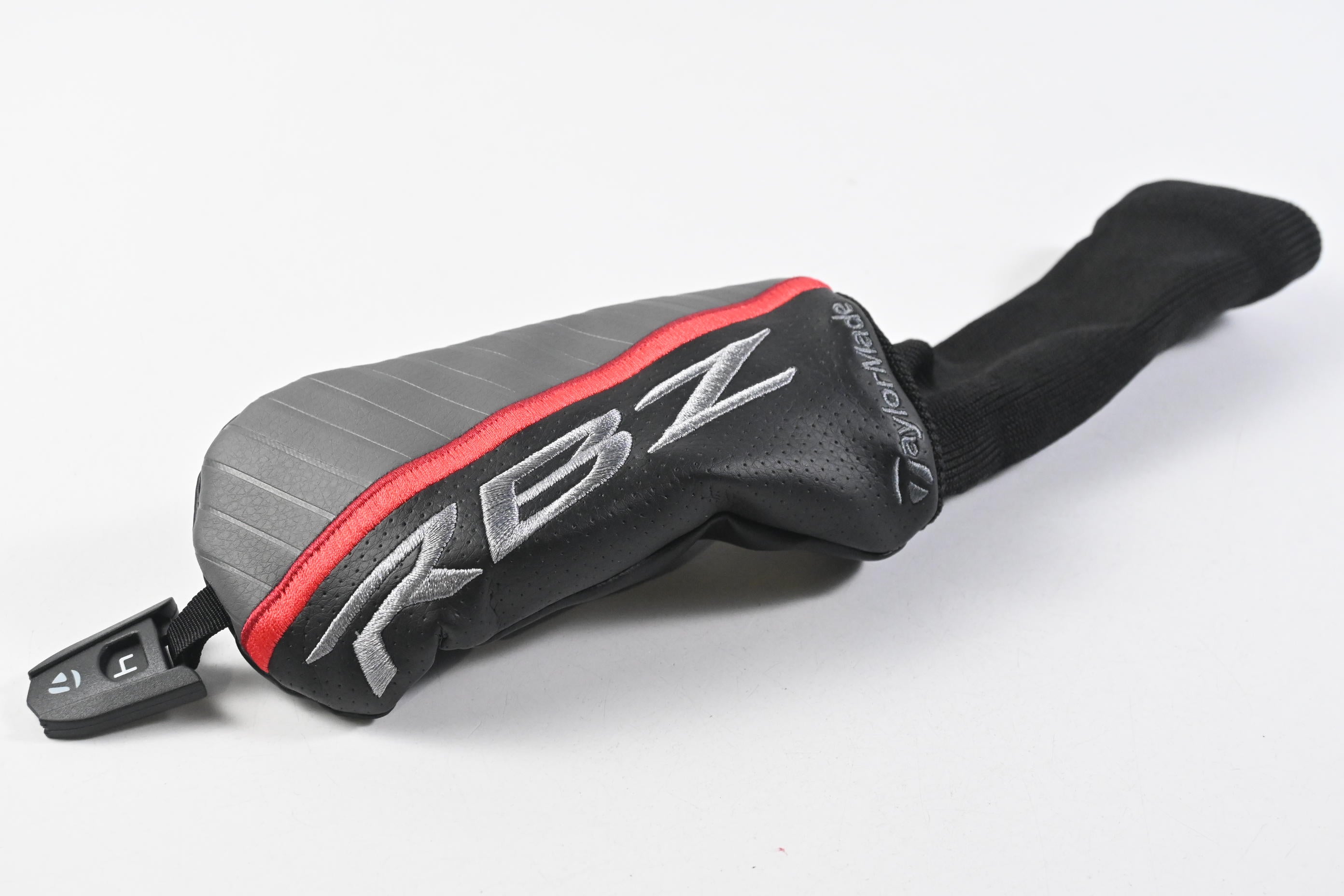 Taylormade RBZ #4 Hybrid / 22 Degree / Regular Flex Taylormade RBZ 65 Shaft