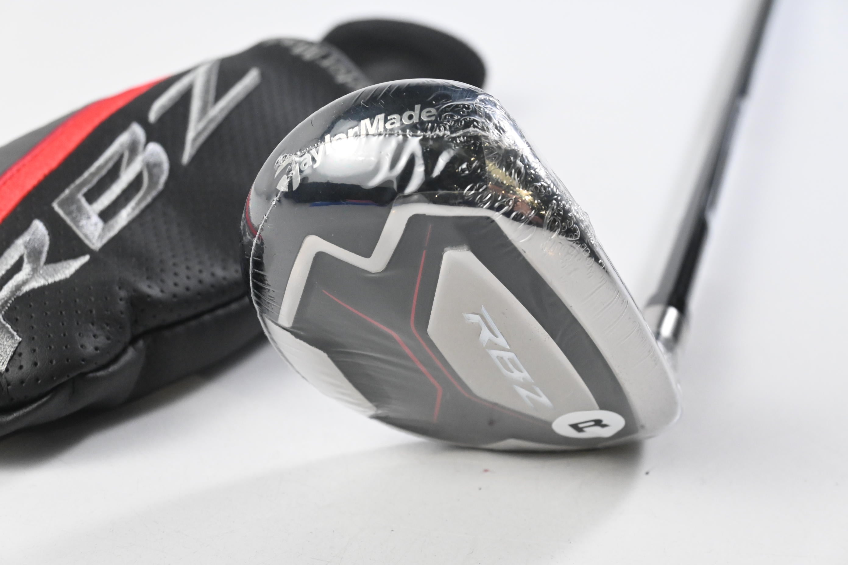Taylormade RBZ #4 Hybrid / 22 Degree / Regular Flex Taylormade RBZ 55
