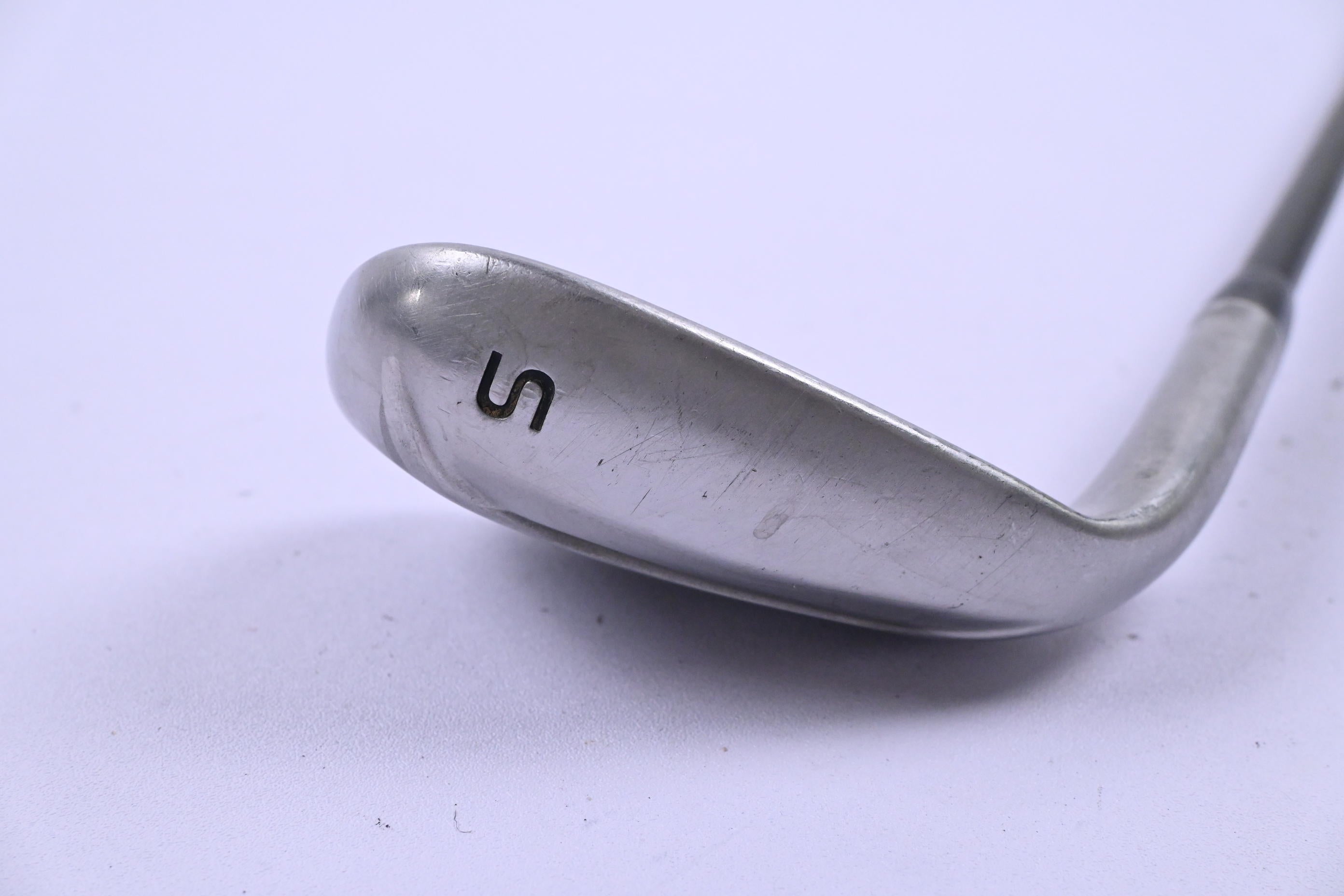 Cobra Aerojet Sand Wedge / 54 Degree / Regular Flex Grafalloy Pro Logic Shaft