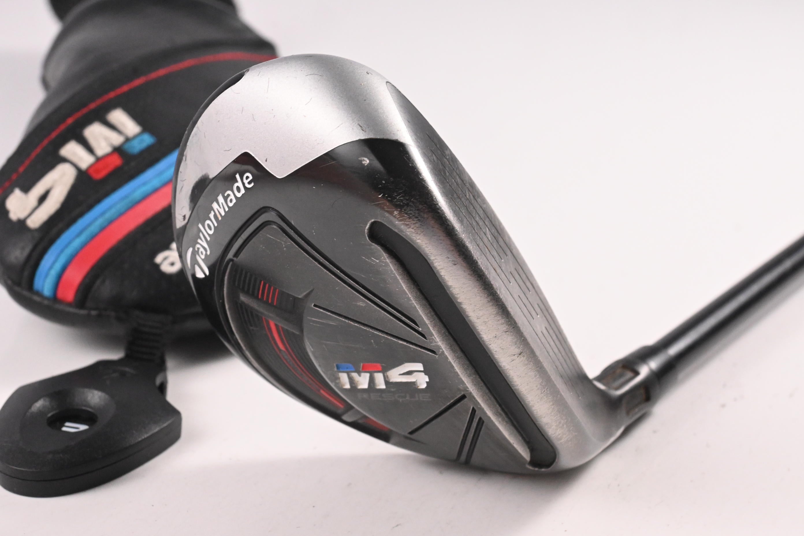 Taylormade M4 #6 Hybrid / 28 Degree / Stiff Flex Fujikura Atmos Red 7 Shaft