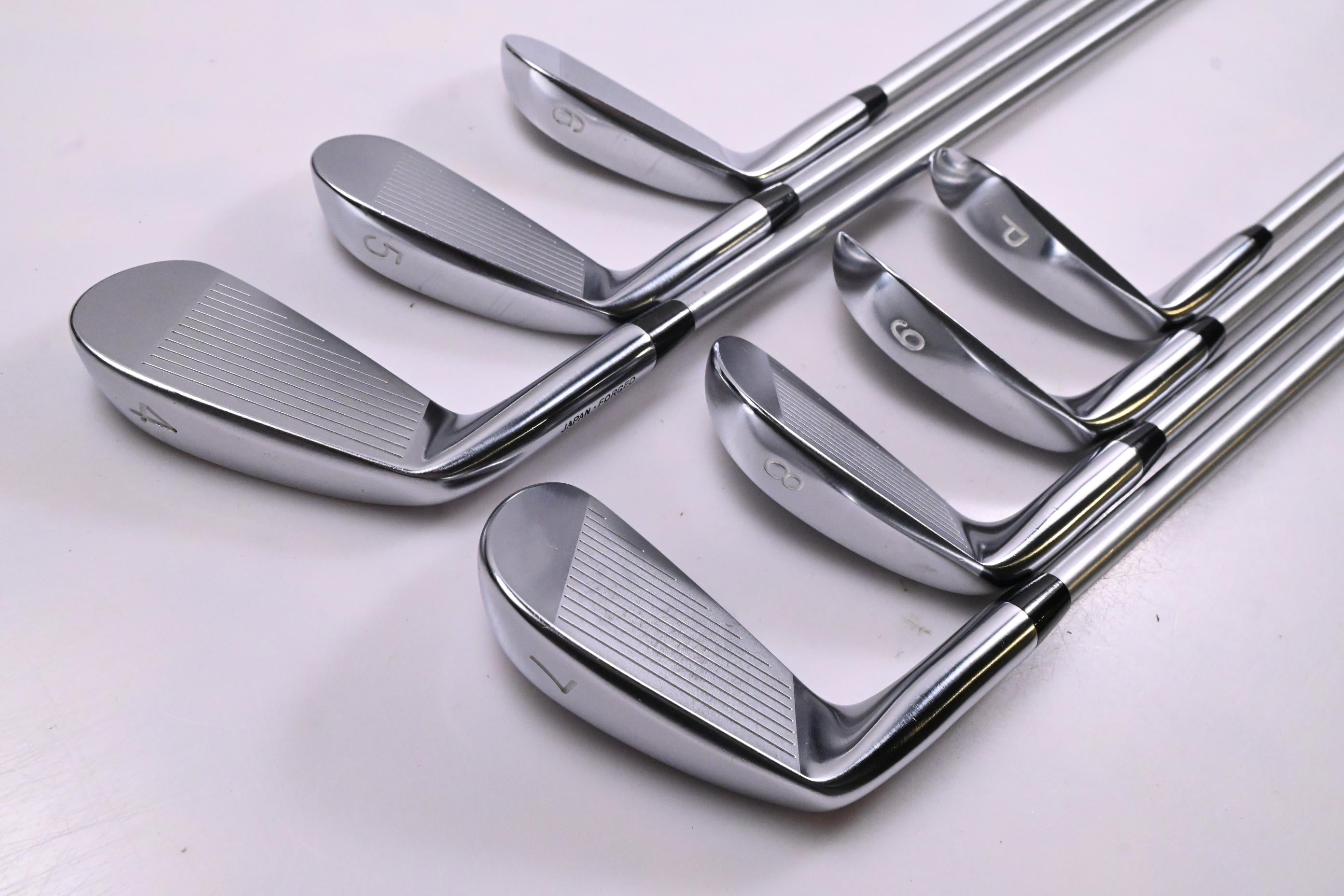 Vega VMB Irons / 4-PW / Stiff Flex KBS Pro+ C-Taper 120 Shafts
