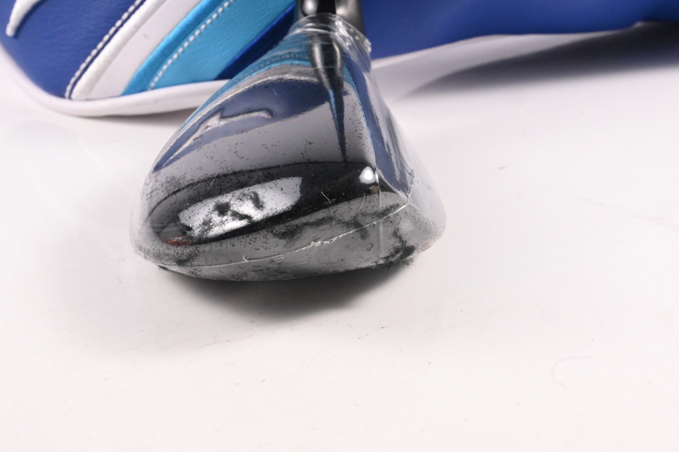 Mizuno ST-Max 230 #6 Hybrid / 28 Degree / Regular Flex UST LIN-Q Blue 75 Shaft