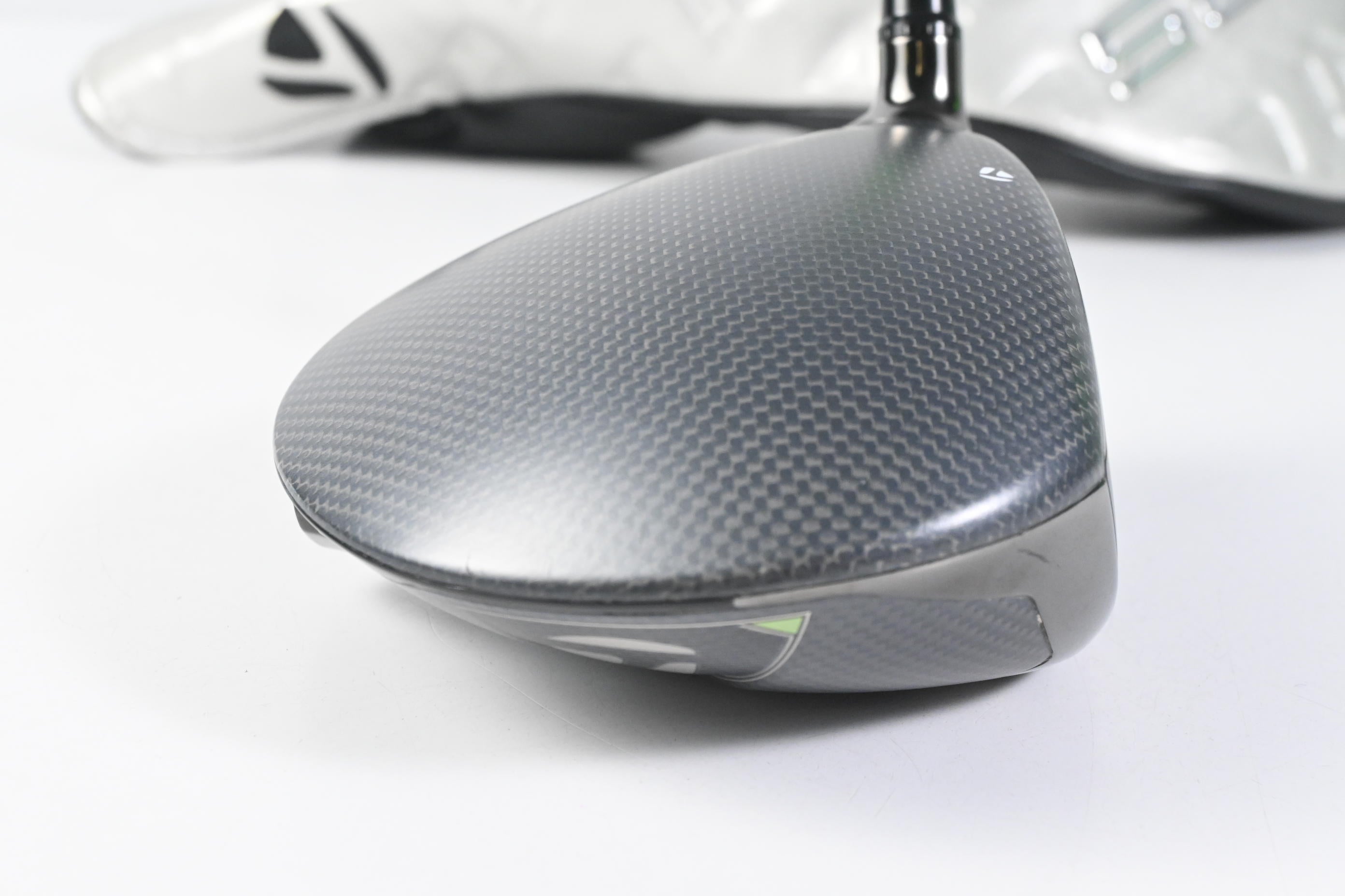 Taylormade Qi35 LS Driver / 9 Degree / X-Flex Matrix Bombtech Grenade Shaft