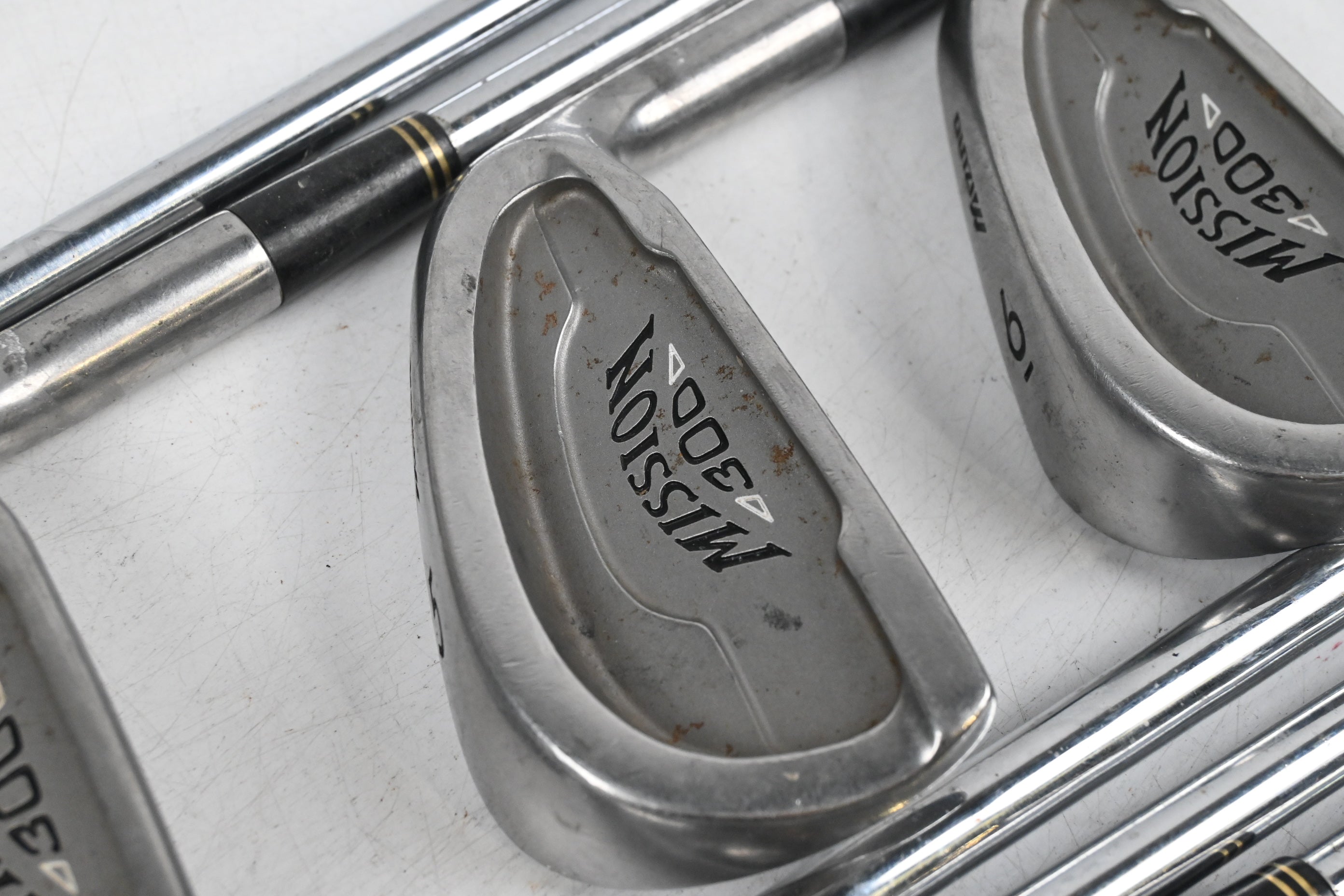 Mizuno Mission 300 Irons / 3-PW+SW / Regular Flex Dynaflex Light Shafts