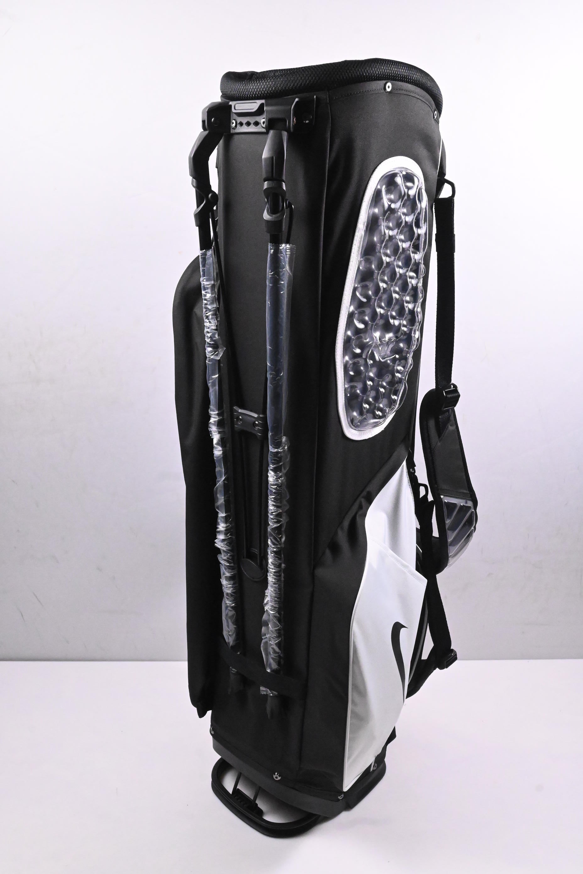 Nike Air Max Lite Stand Bag / 4-Way Divider / Black, White