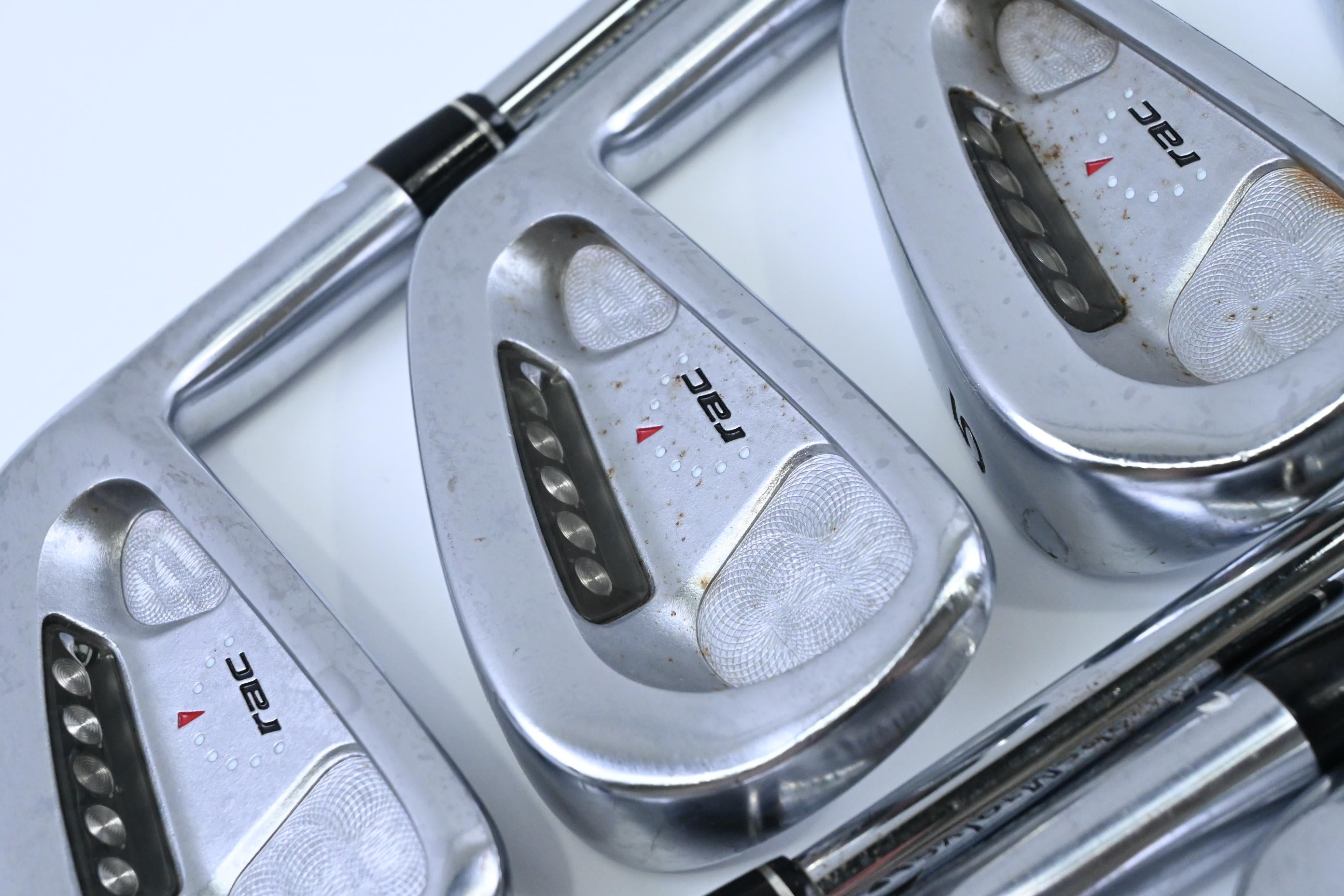 Taylormade RAC LT Irons / 3-PW+SW / Stiff Flex Dynamic Gold S300 Shafts