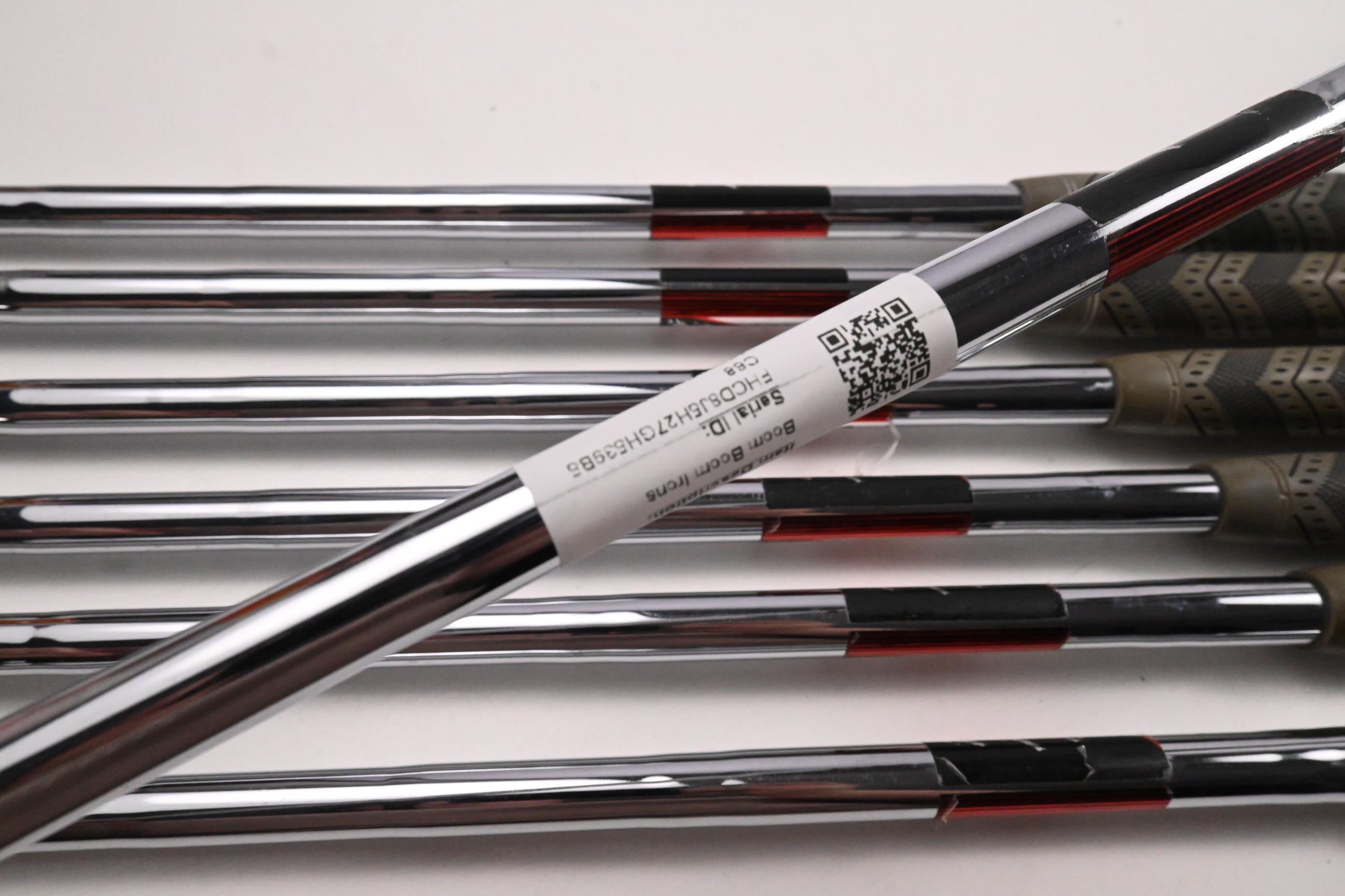 Lynx Boom Boom Irons / 5-PW+SW / Regular Flex Lynx Shafts