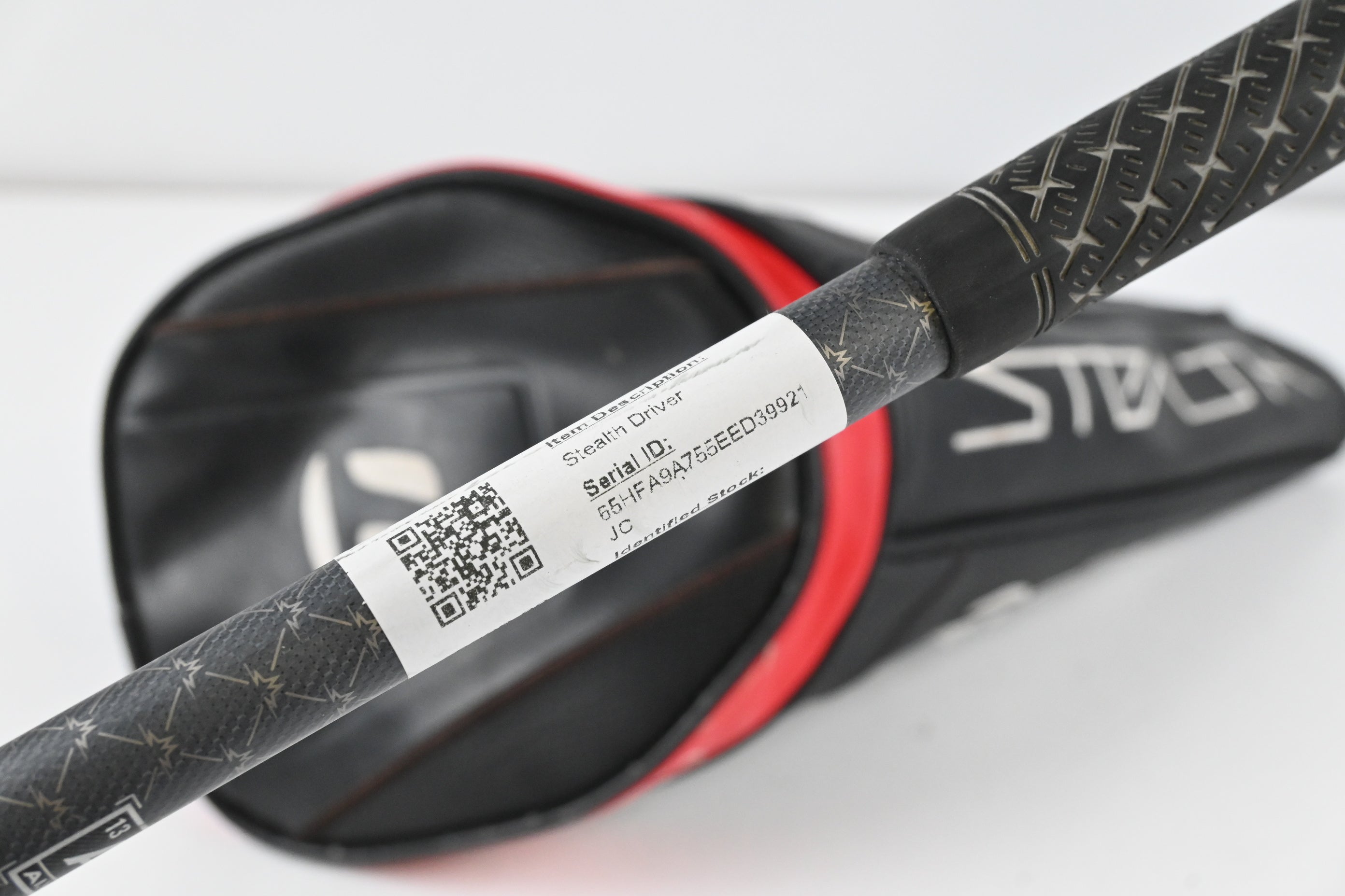 Taylormade Stealth Driver / 9 Degree / Stiff Flex Tensei AV Black 65 Shaft