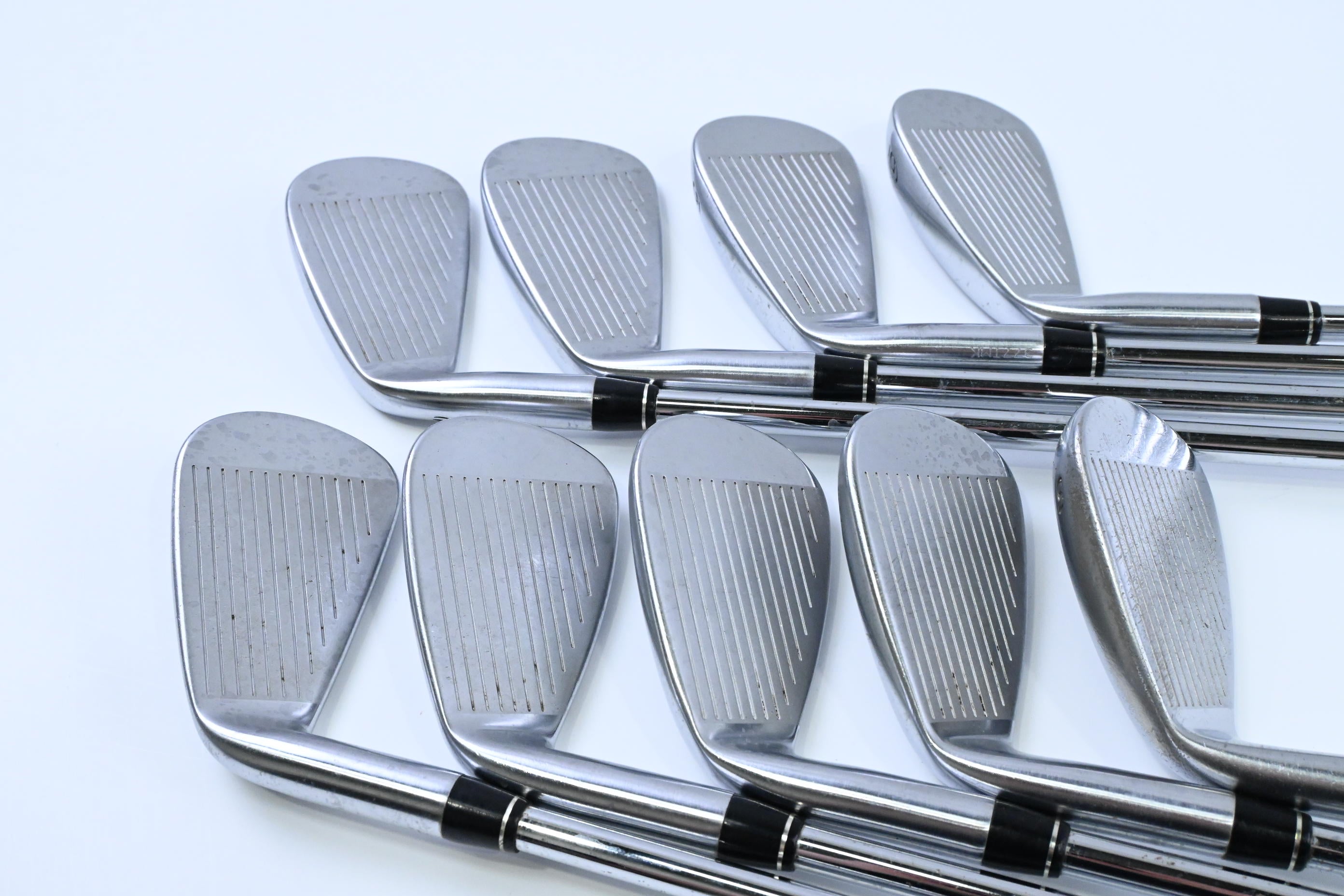 Taylormade RAC LT Irons / 3-PW+SW / Stiff Flex Dynamic Gold S300 Shafts