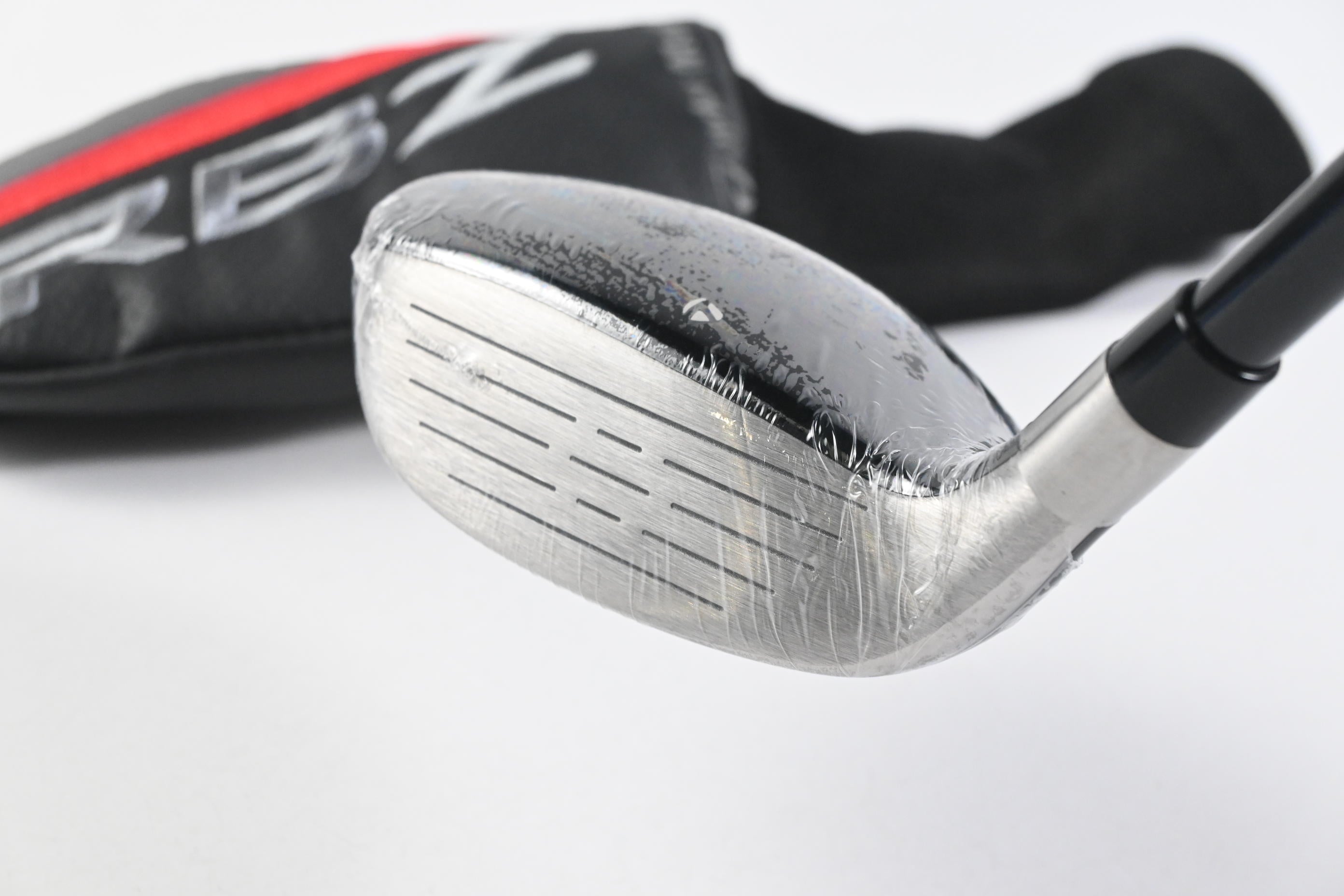 Taylormade RBZ #4 Hybrid / 22 Degree / Regular Flex Taylormade RBZ 65 Shaft
