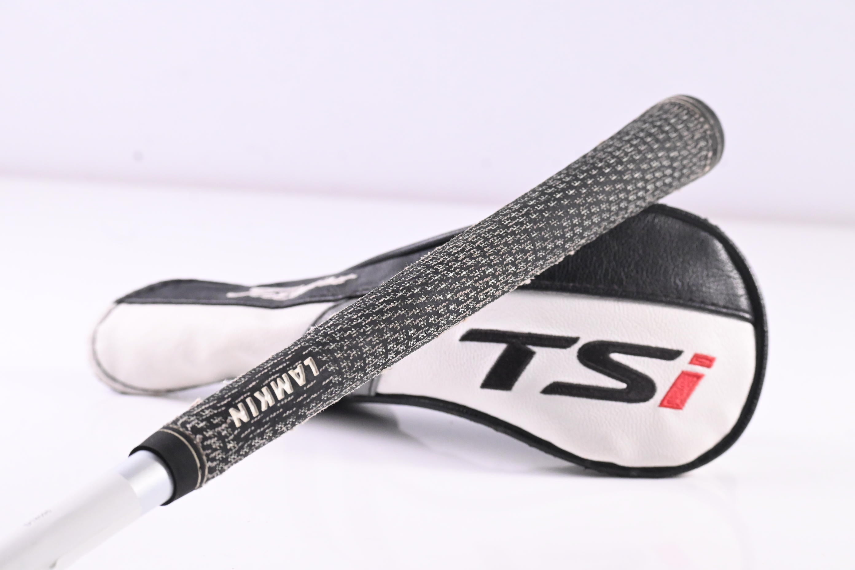 Titleist TSi2 #3 Hybrid / 18 Degree / X-Flex Graphite Design Tour AD IZ-85 Shaft