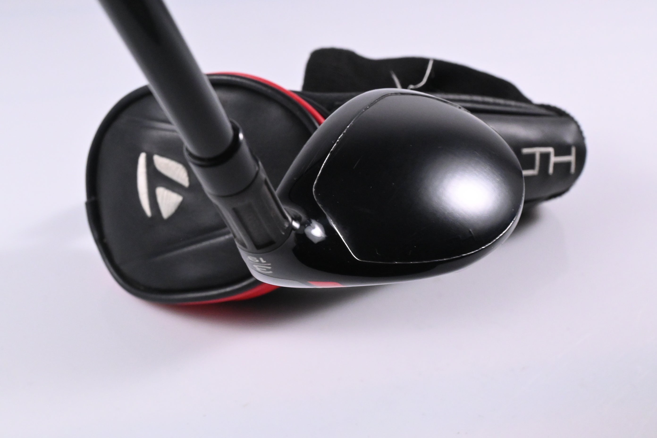 Taylormade Stealth #3 Hybrid / 19 Degree / Stiff Flex Fujikura Ventus Red 7