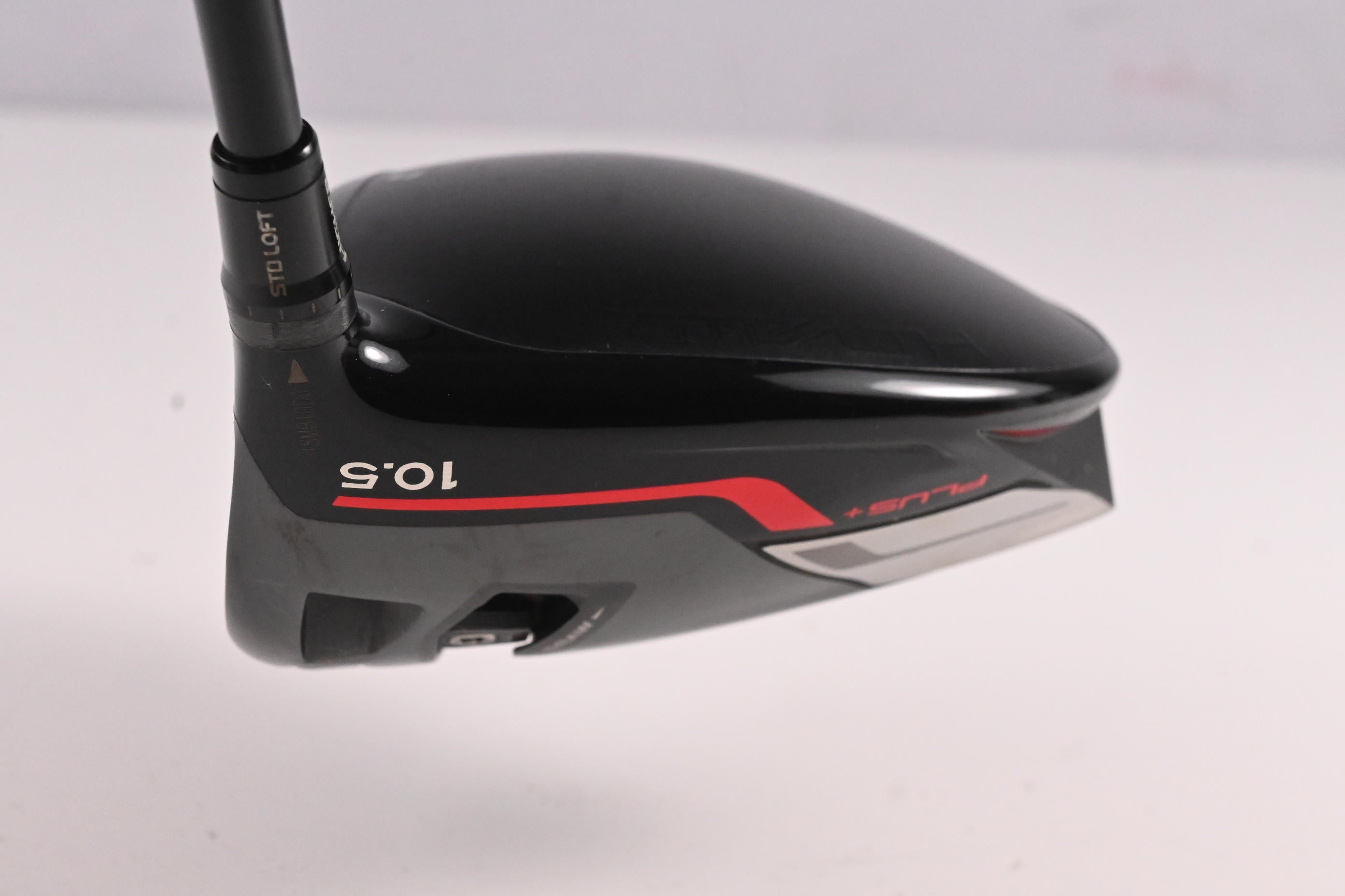 Taylormade Stealth Plus Driver / 10.5 Degree / Regular Flex HZRDUS Smoke Red 60