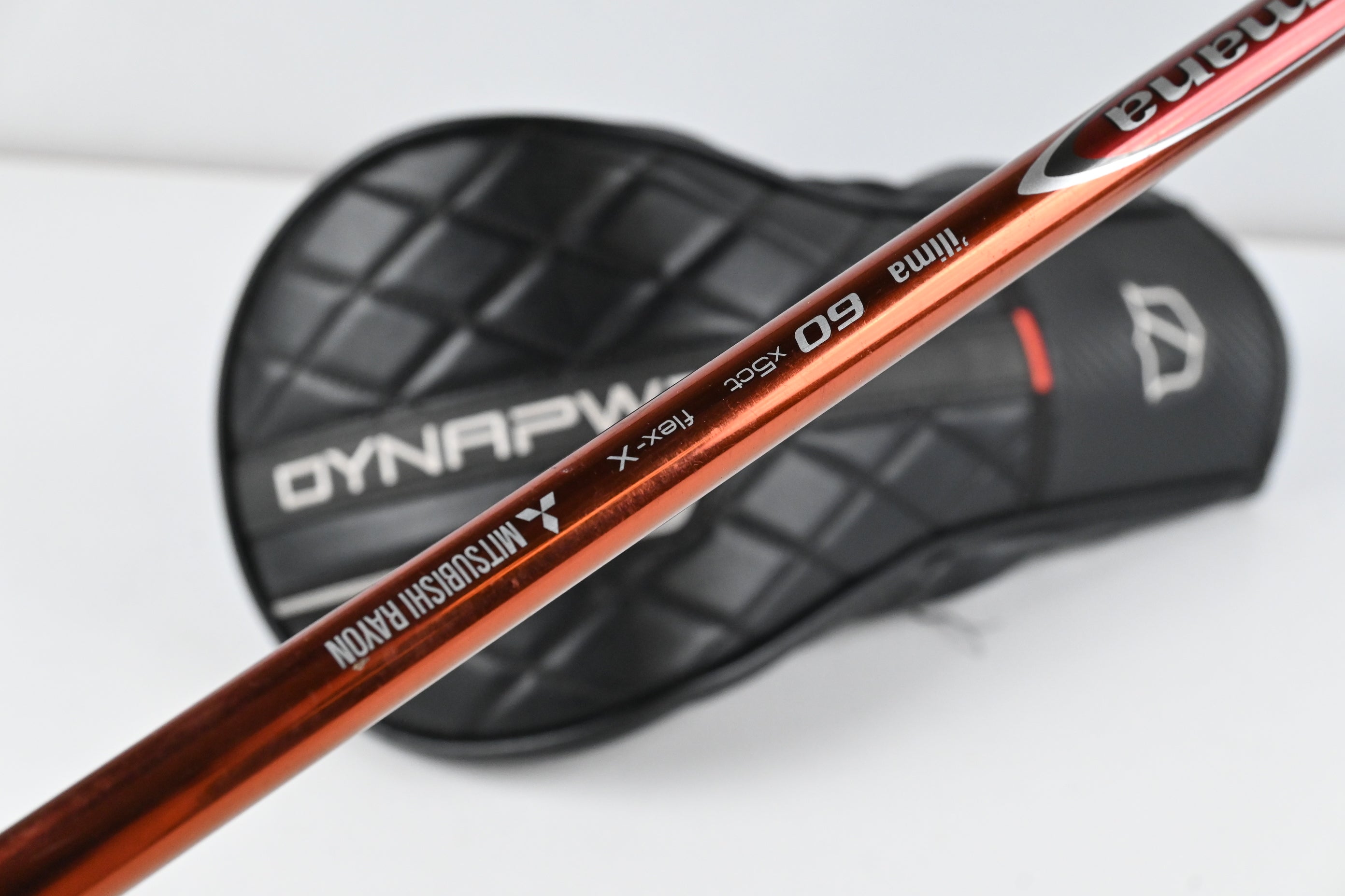 Wilson DYNAPWR 2025 Carbon Driver / 10.5 Degree / X-Flex Diamana 'ilima 60