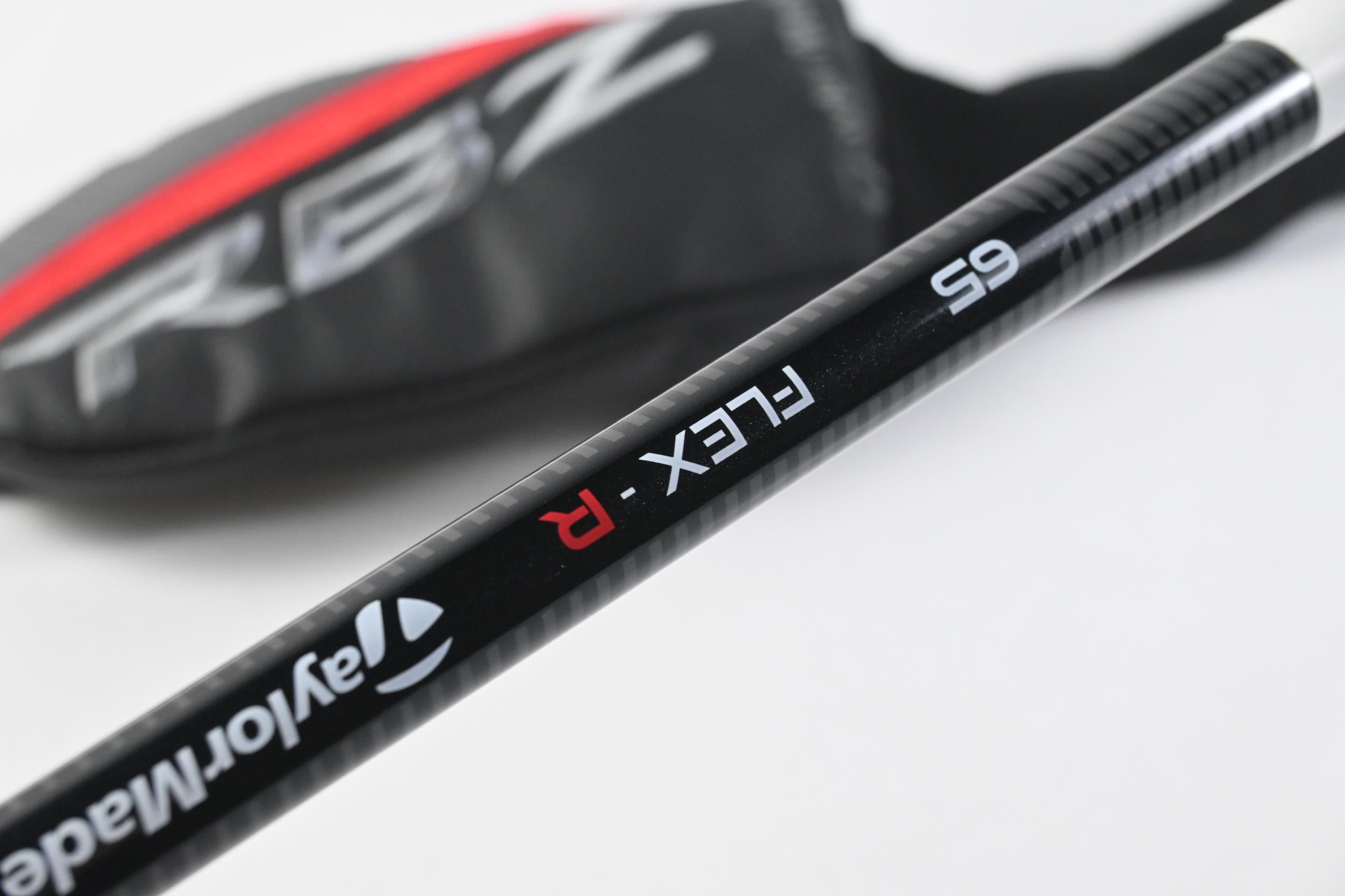 Taylormade RBZ #4 Hybrid / 22 Degree / Regular Flex Taylormade RBZ 65 Shaft