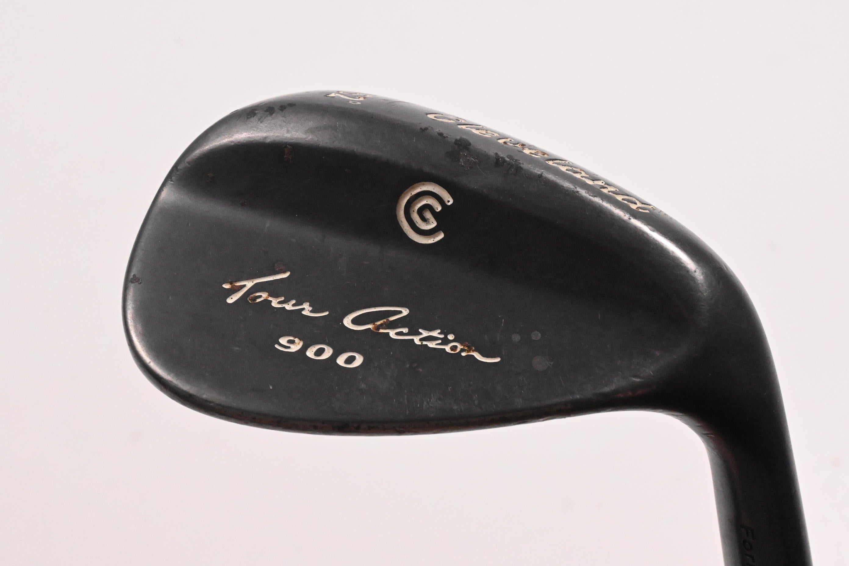 Cleveland Tour Action 900 Gap Wedge / 52 Degree / Wedge Flex Dynamic Gold Shaft