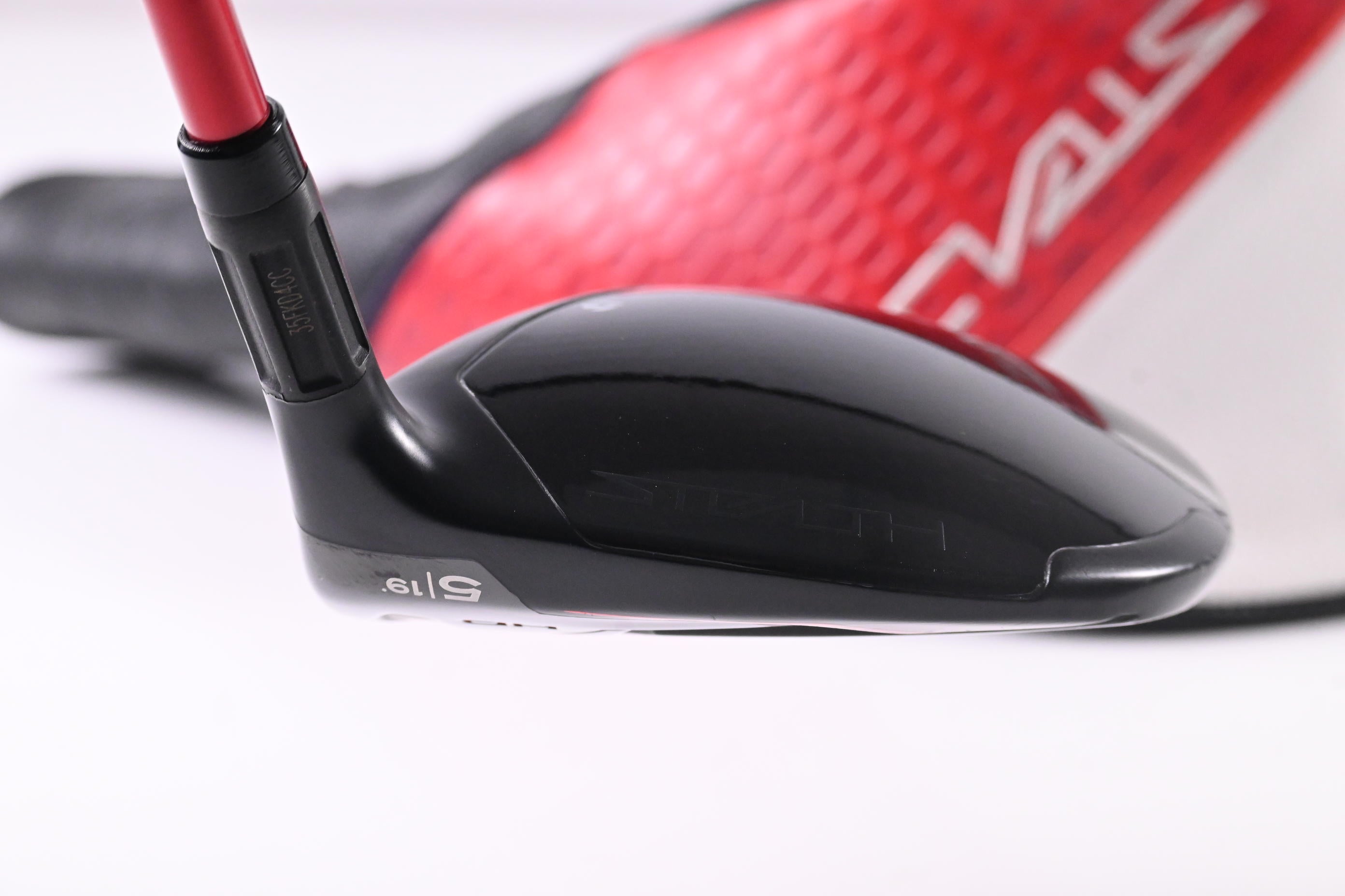 Taylormade Stealth 2 HD #5 Wood / 19 Degree / Senior Flex Speeder NX Red 50