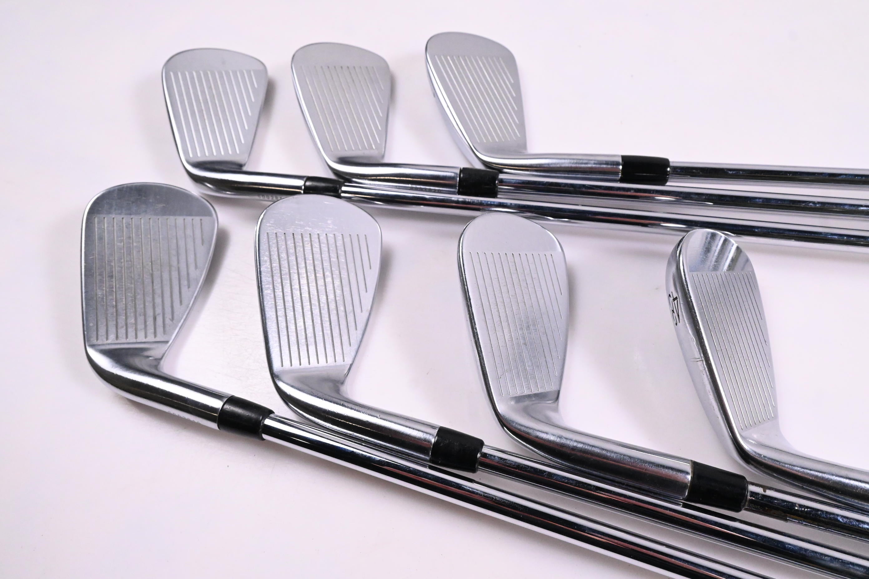 Titleist T200 2019 Irons / 5-PW+48° / Regular Flex AMT Red R300 Shafts
