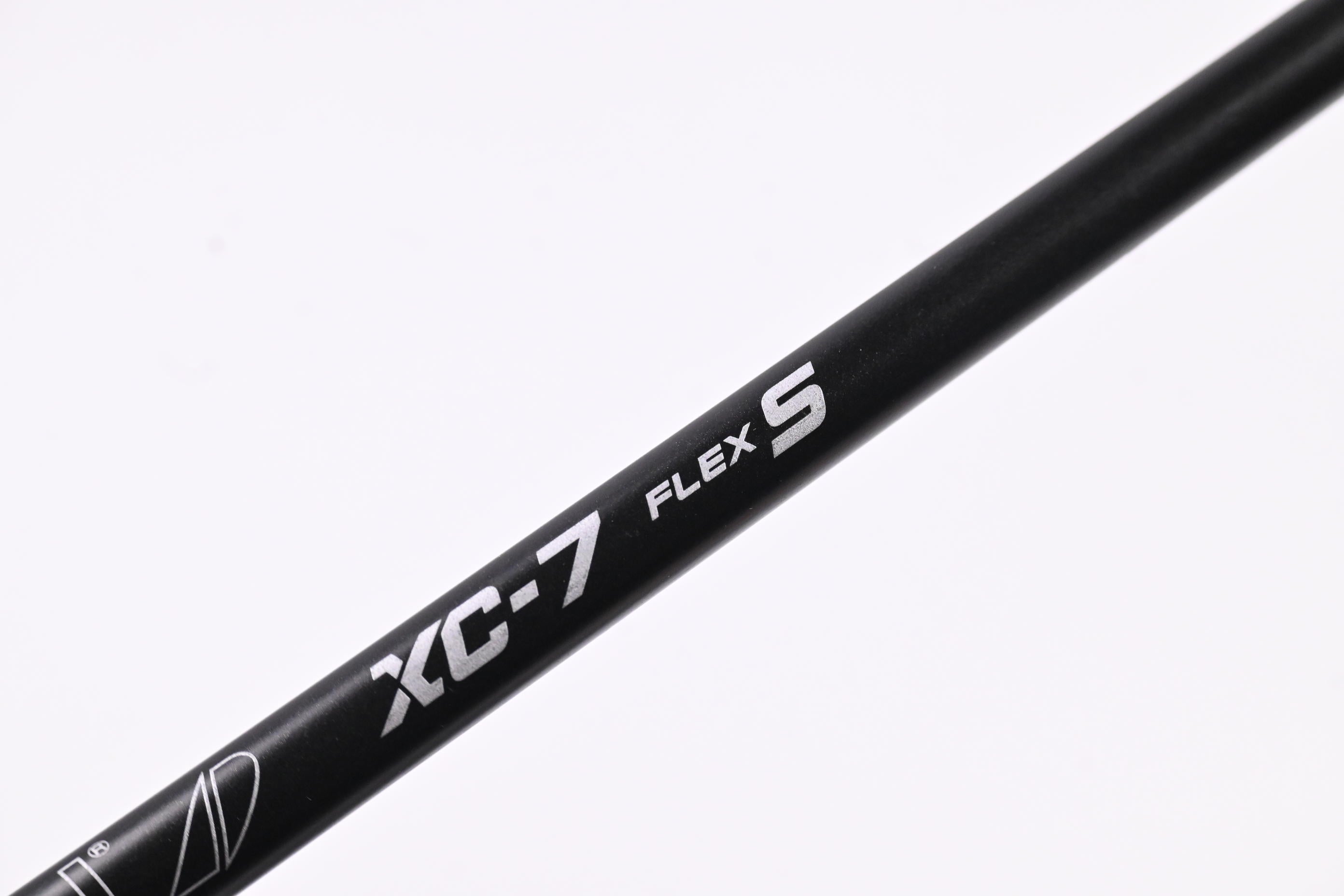 Graphite Design Tour AD XC-7 Driver Shaft / Stiff Flex / Titleist Adaptor