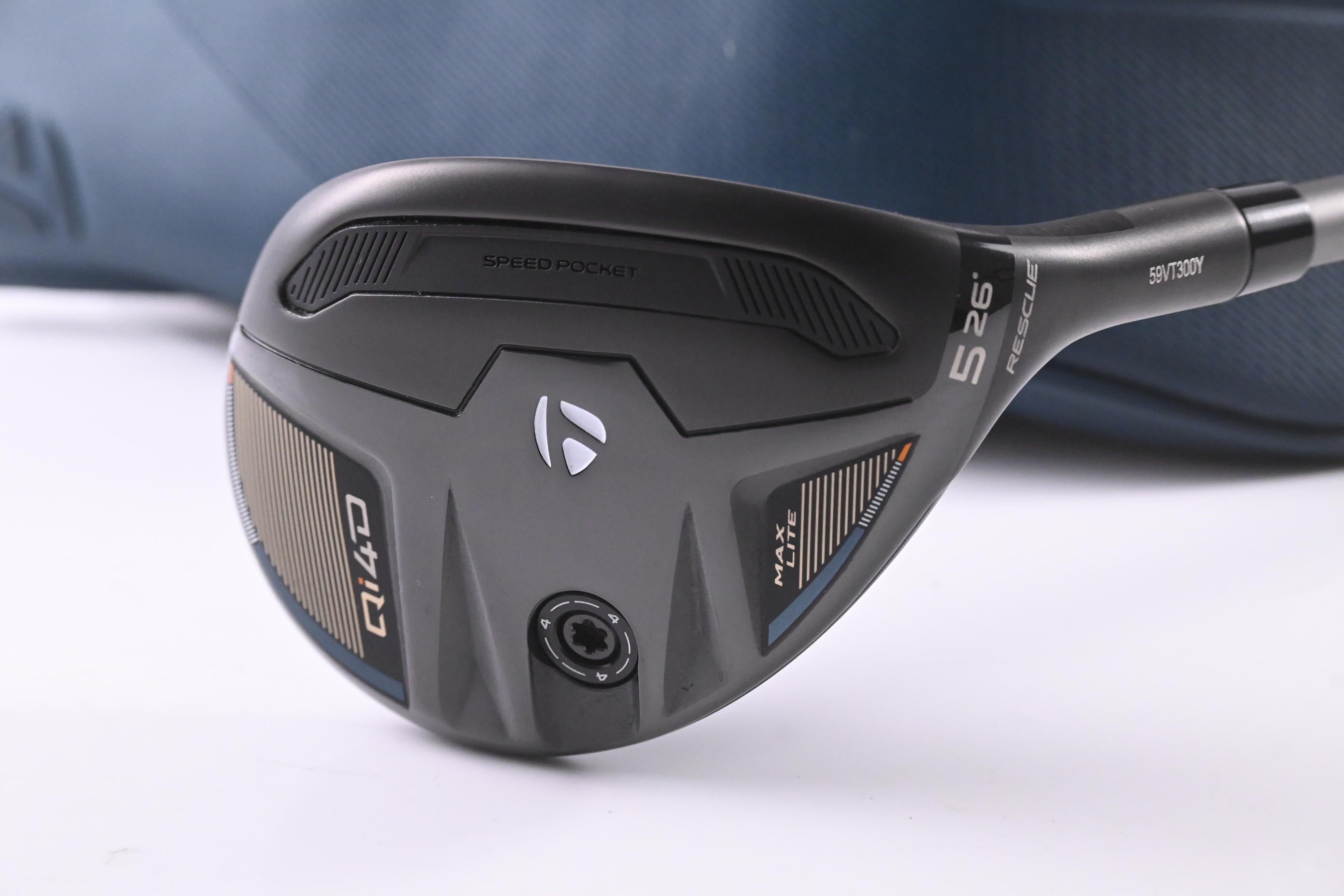 Taylormade Qi4D Max Lite #5 Hybrid / 26 Degree / Regular Flex Reax 45 Shaft