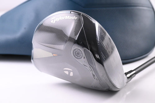 Taylormade Qi4D Driver / 10.5 Degree / Regular Flex Reax Blue 50 Shaft