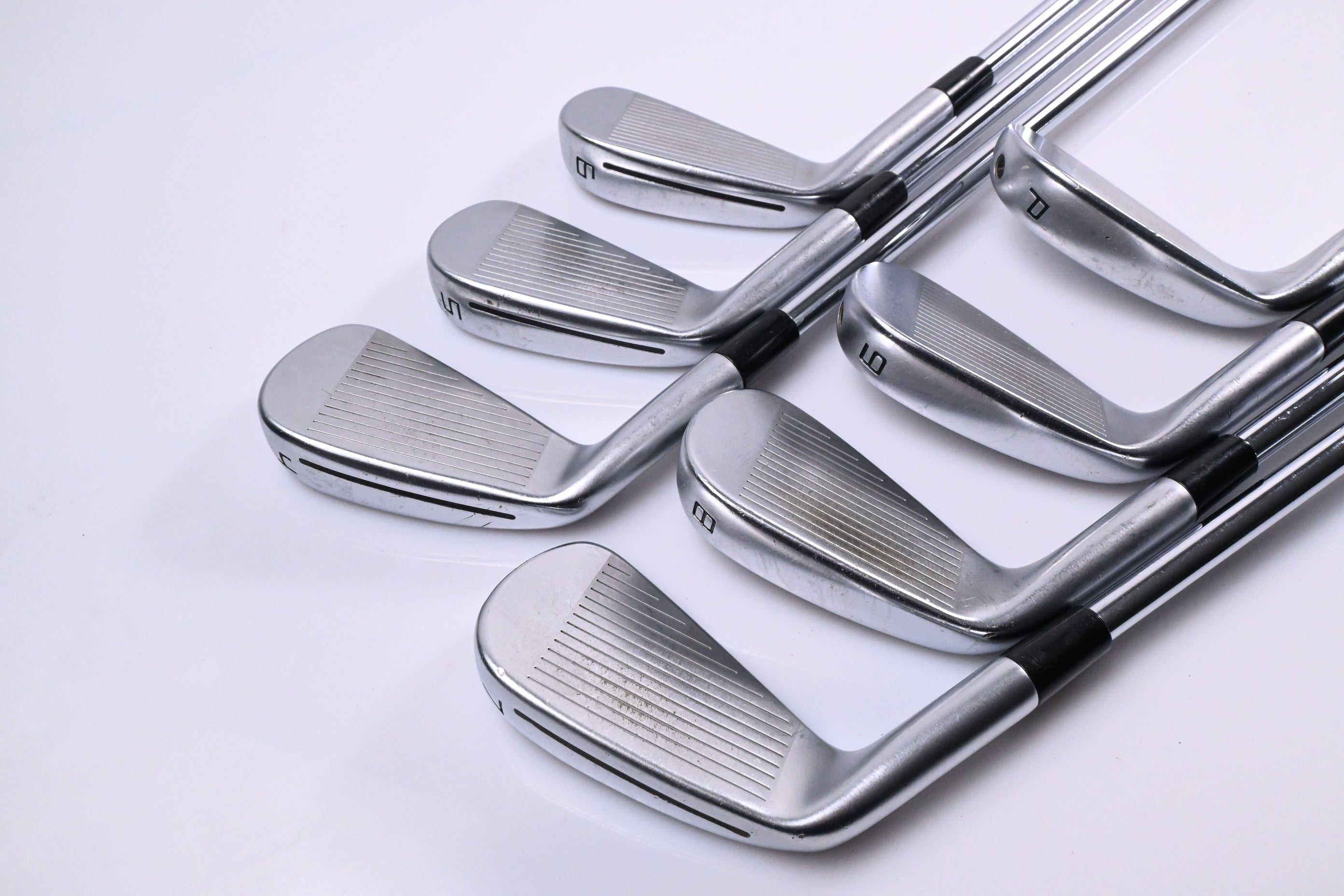 Taylormade P790 2023 Irons / 4-PW / Regular Flex N.S.Pro Modus³ Tour 105 Shafts