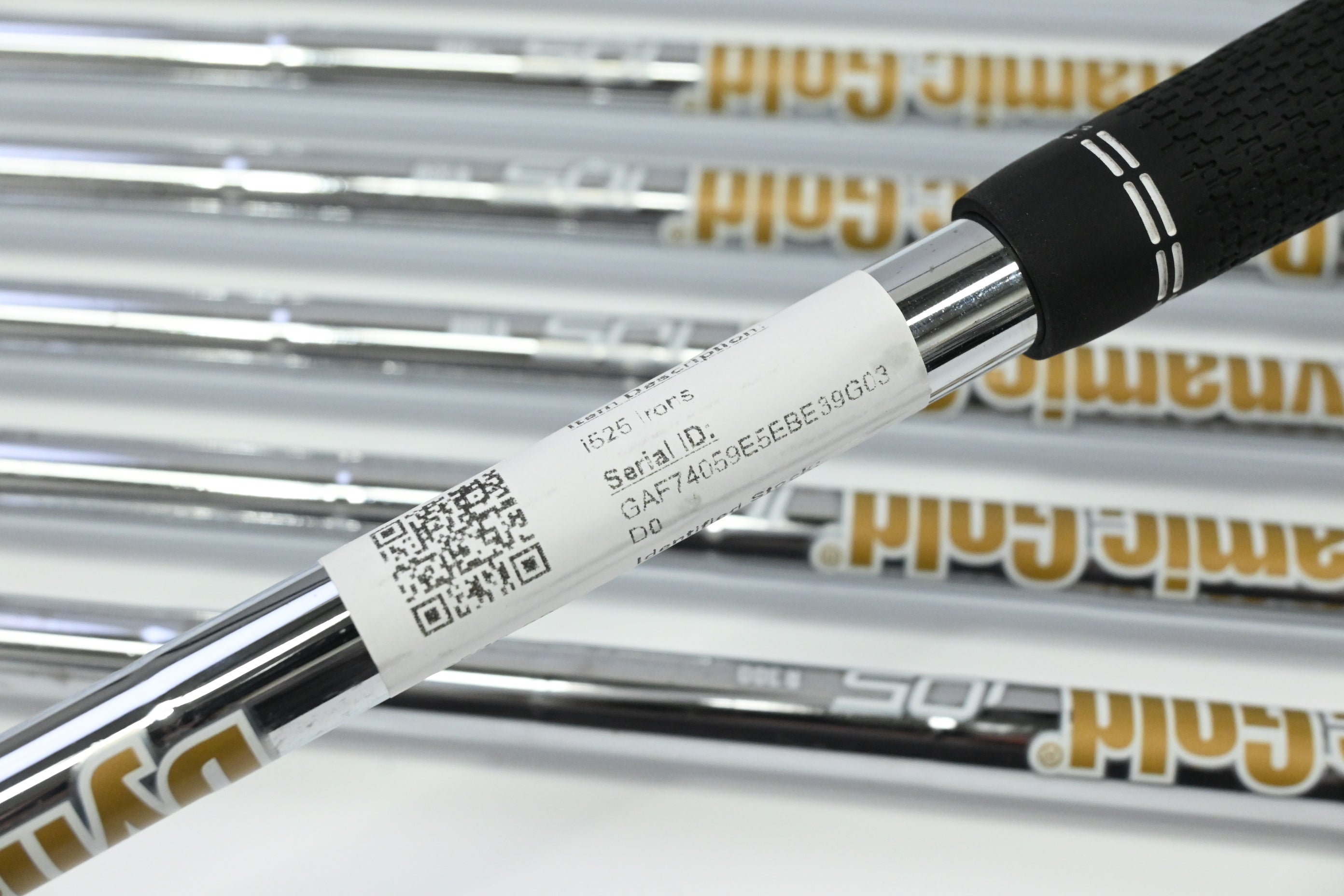 Ping i525 Irons / 5-PW+UW / Blue Dot / Regular Flex Dynamic Gold 105 R300 Shafts