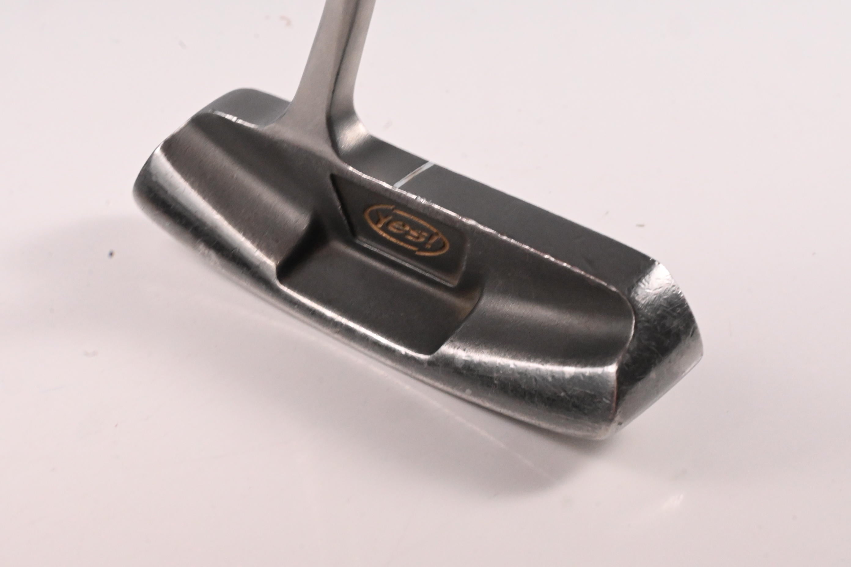 Yes! C-Groove Heather Putter / 34 Inch