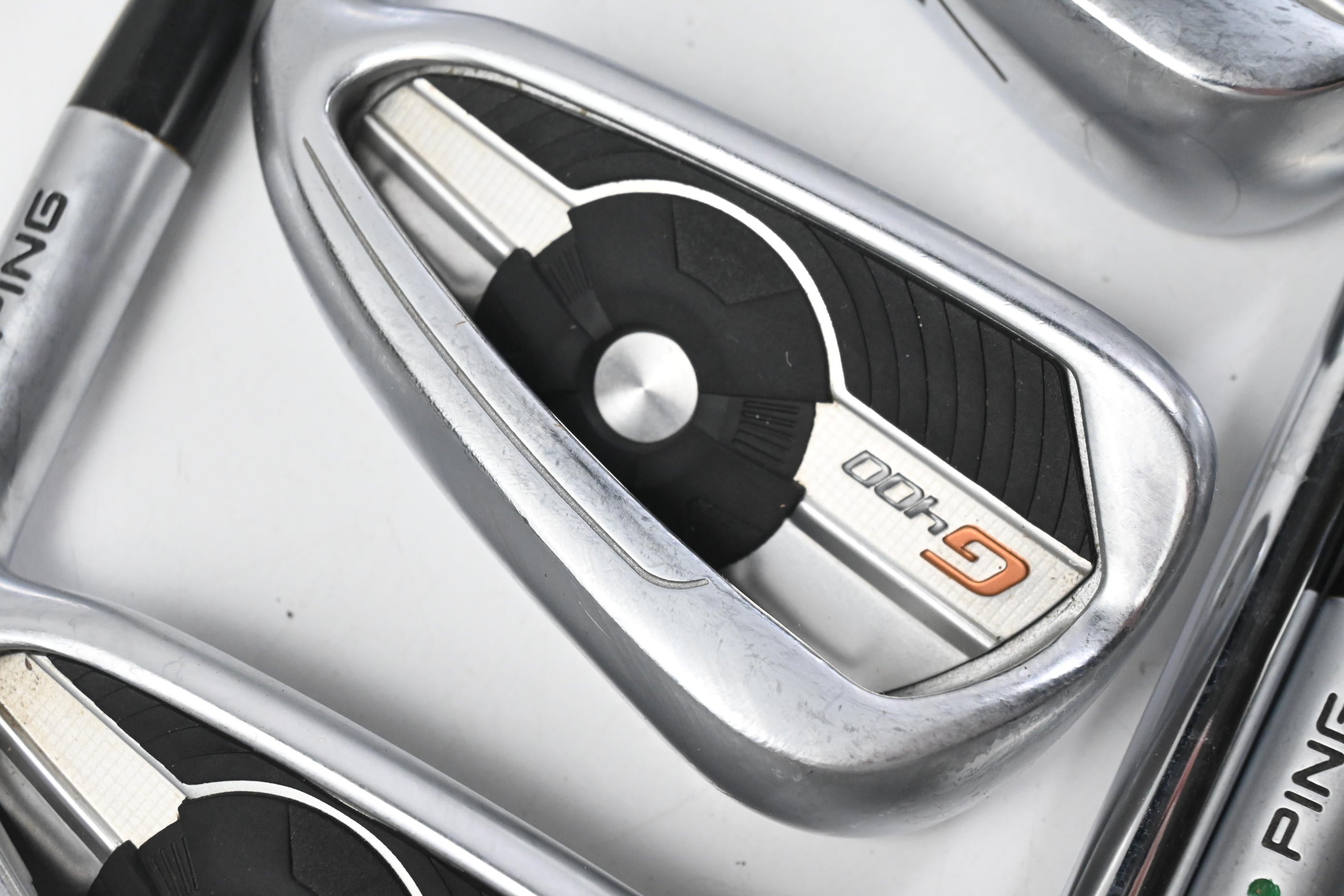 Ping G400 Irons / 5-PW+SW / Green Dot / Stiff Flex Ping AWT 2.0 Shafts
