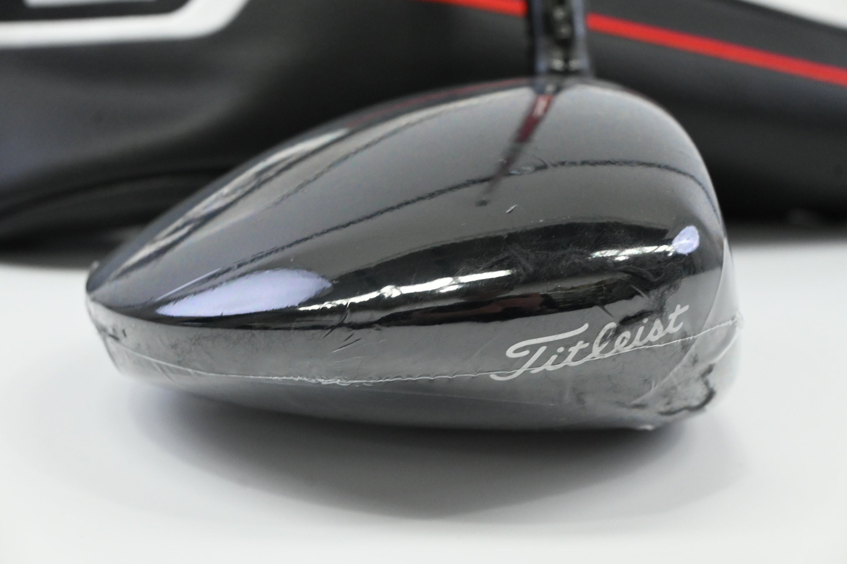 Titleist GT2 Driver / 10 Degree / Stiff Flex Denali Red 50 Shaft