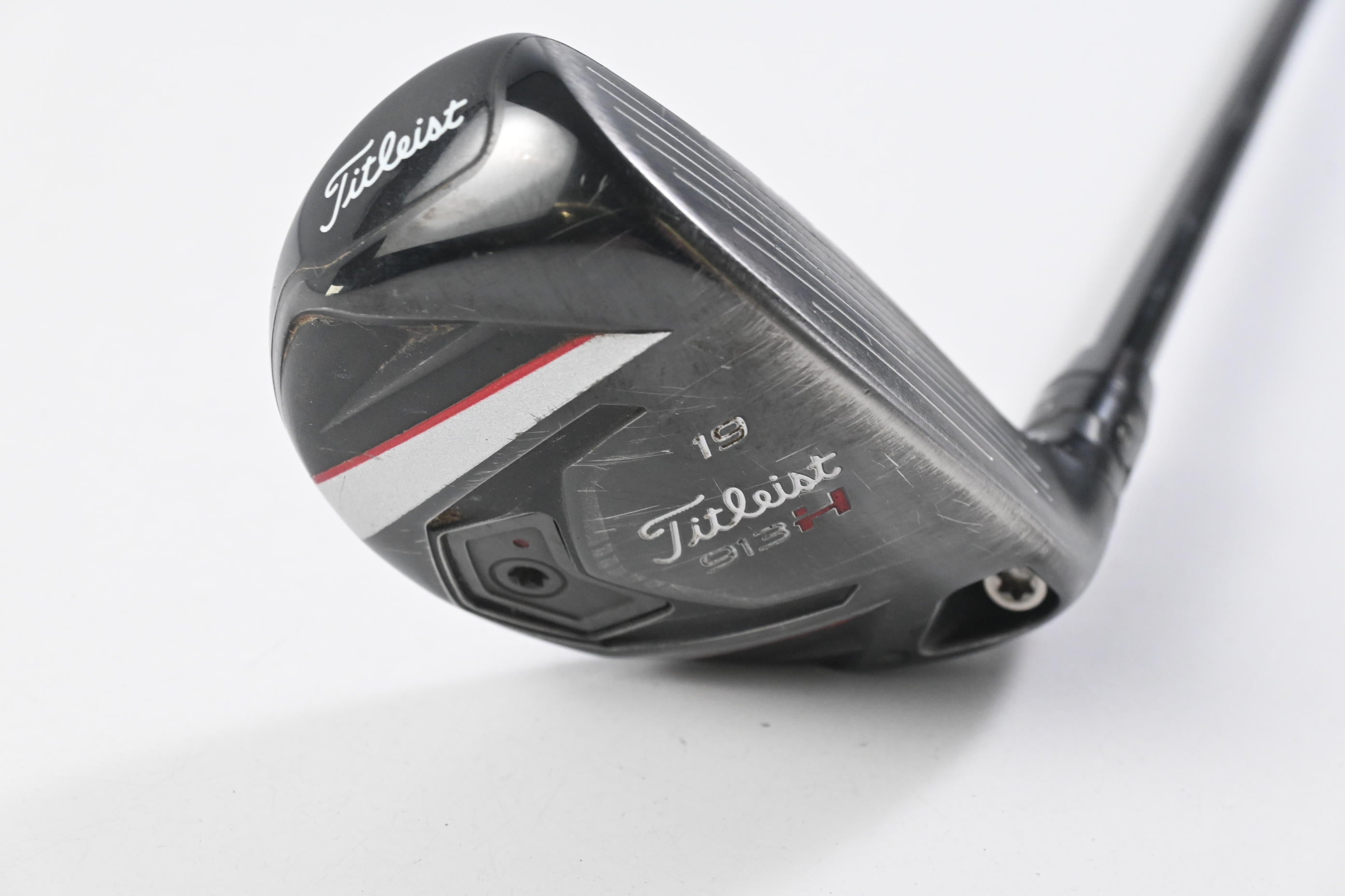 Titleist 913H #3 Hybrid / 19 Degree / Regular Flex Tour AD YSQ-HL Shaft