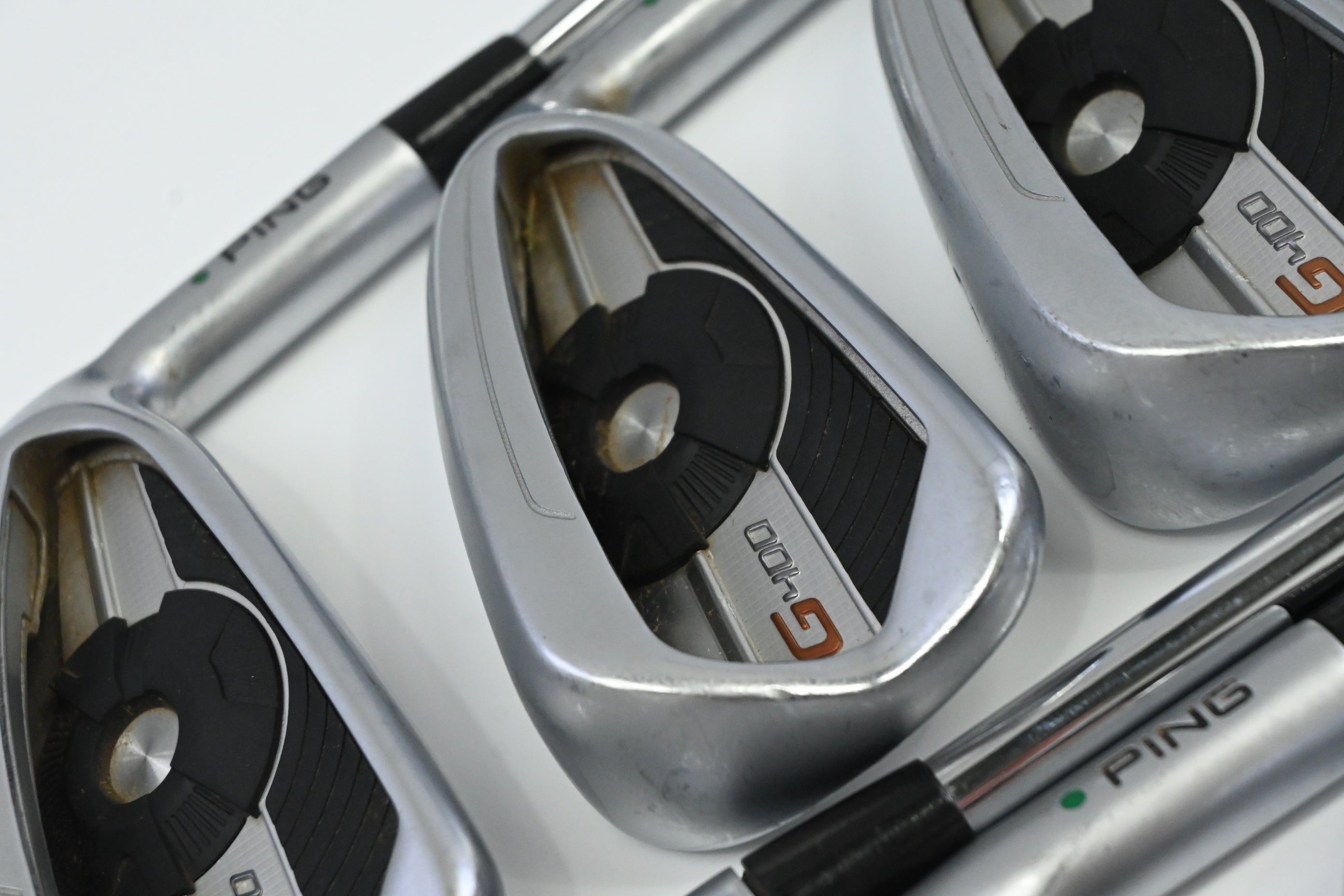Ping G400 Irons / 4-PW+UW / Green Dot / Stiff Flex Ping AWT 2.0 Shafts