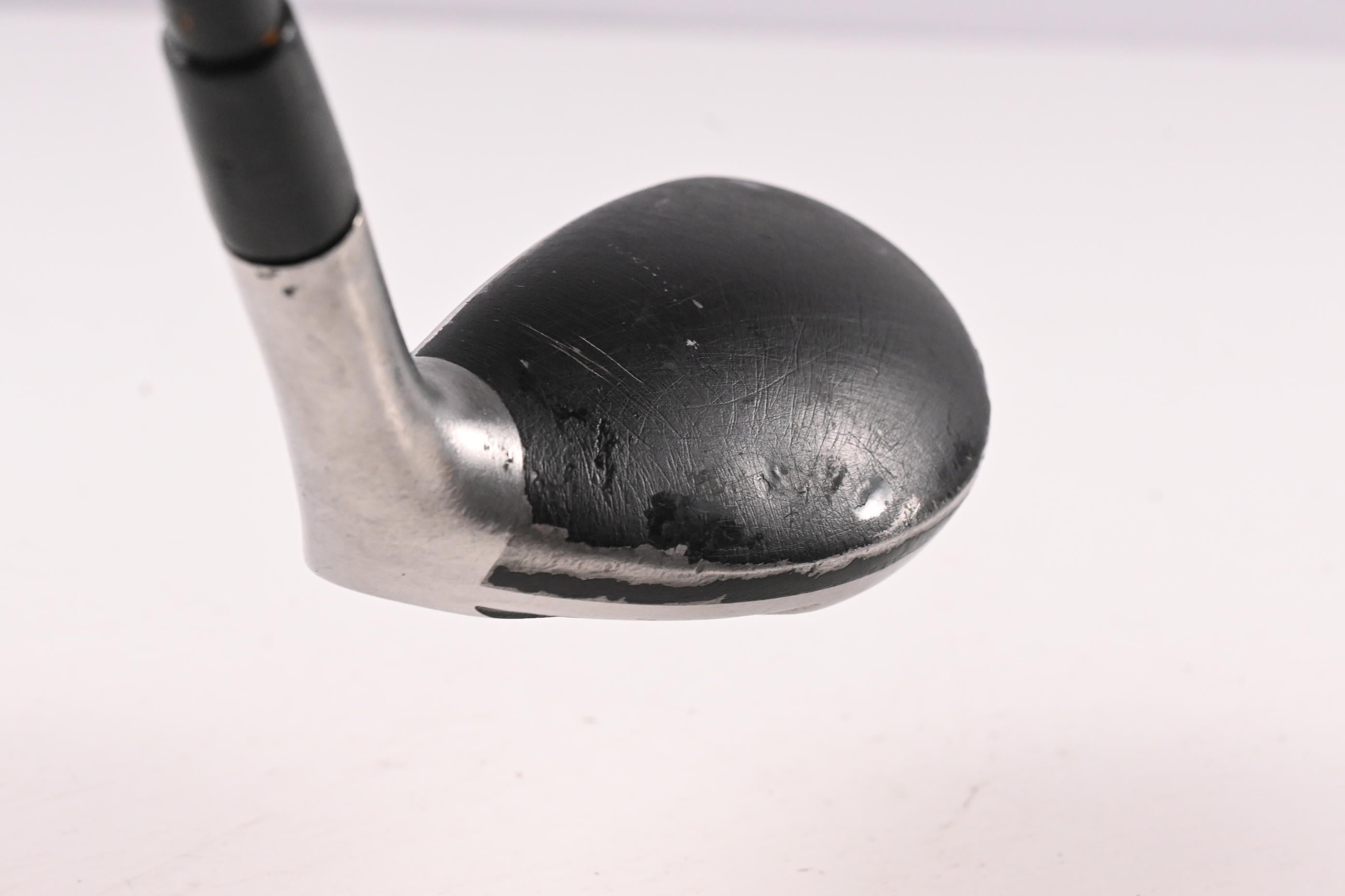 Titleist 585.H #3 Hybrid / 21 Degree / Stiff Flex UST Mamiya ProForce Shaft