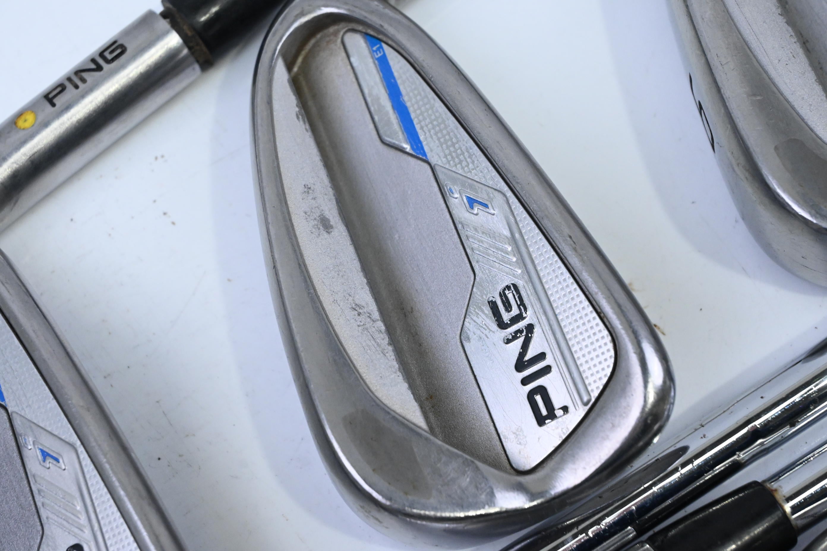 Ping i-Series E1 Irons / 4-PW / Yellow Dot / X-Flex Ping CFS Distance Shafts