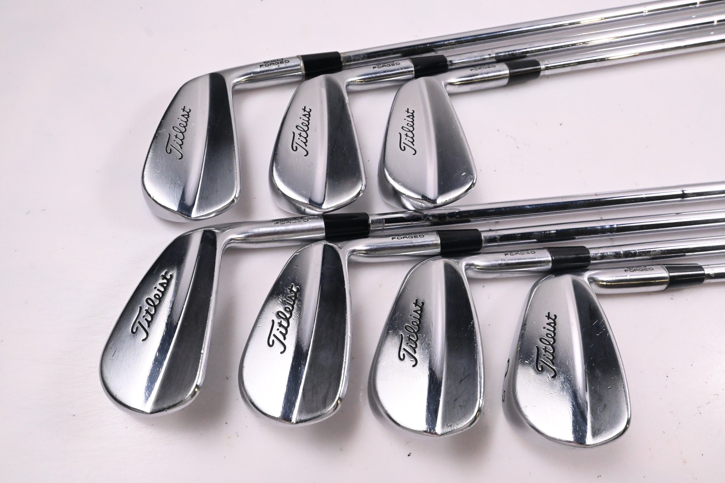 Titleist MB 620 Irons / 4-PW / Stiff Flex Dynamic Gold 120 S300 Shafts