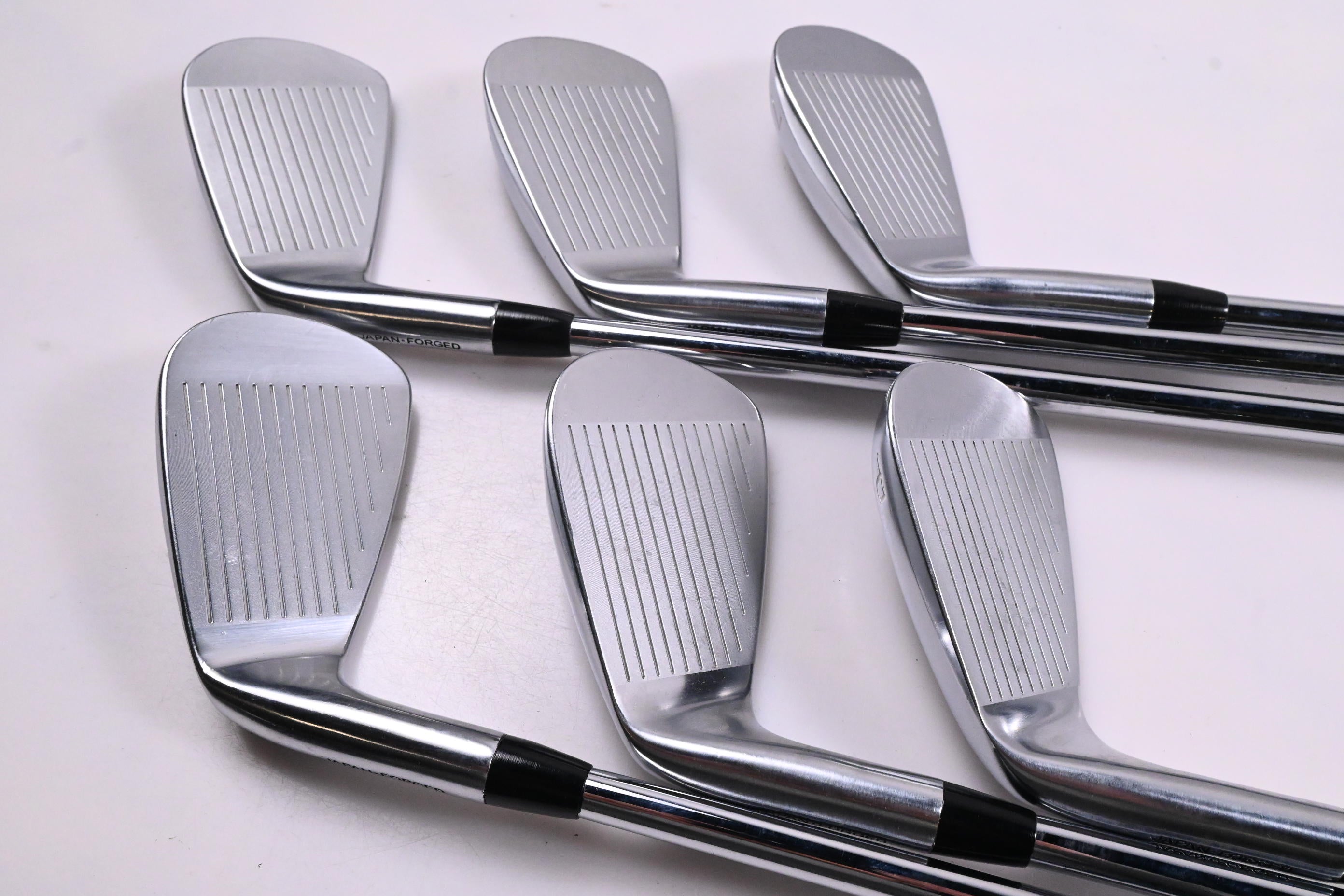 Vega VSC Irons / 5-PW / Regular Flex N.S.Pro Modus³ Tour 105 Shafts