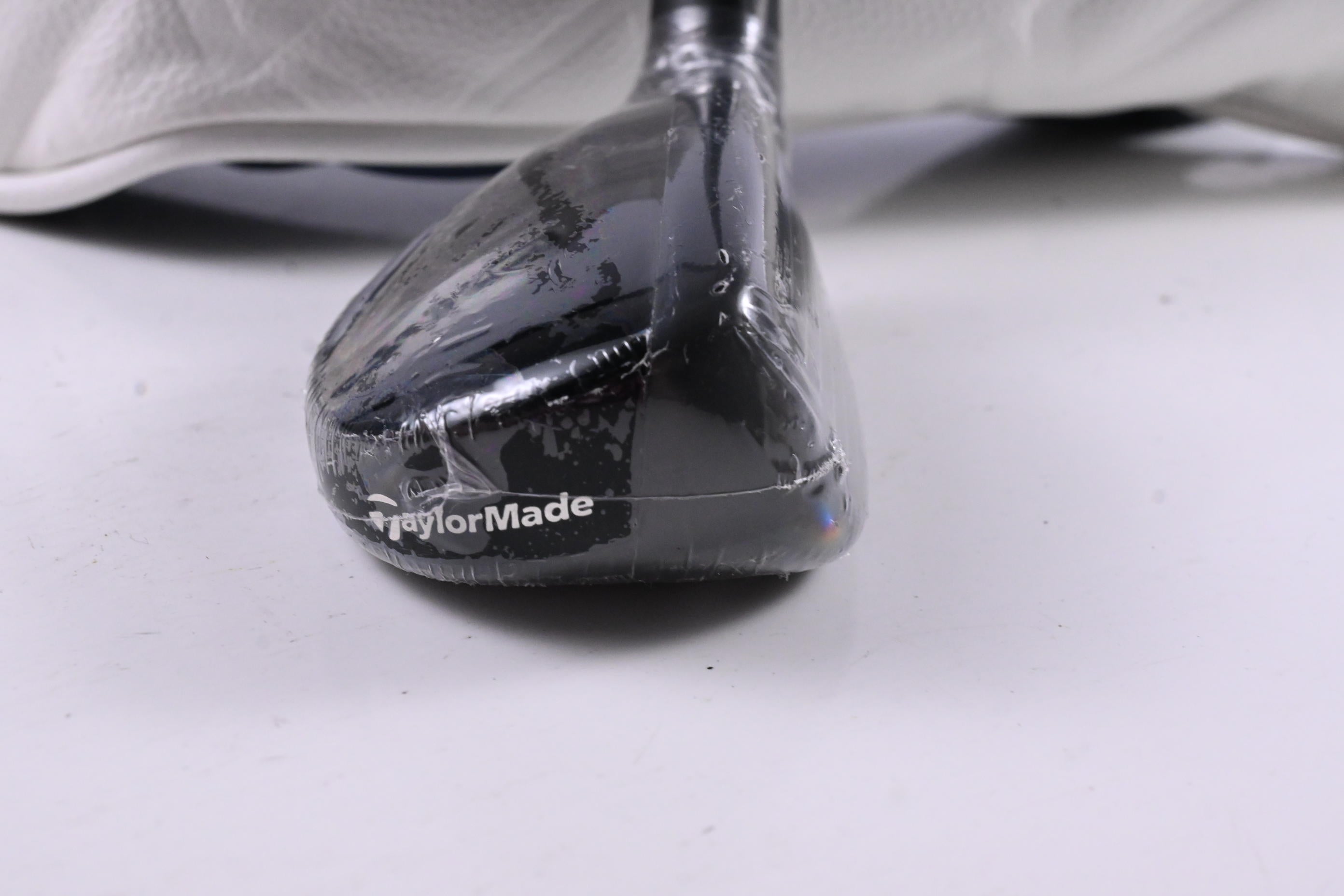 Taylormade Qi10 Tour #3 Hybrid / 19.5 Degree / Stiff Flex Tensei AV Limited Blue