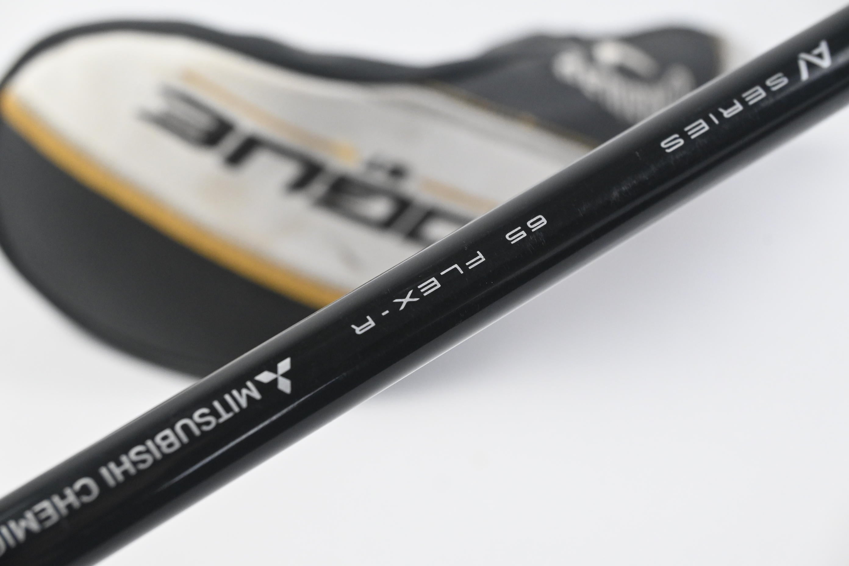 Callaway Rogue ST Max #3 Hybrid / 18 Degree / Regular Flex Tensei AV Blue 65