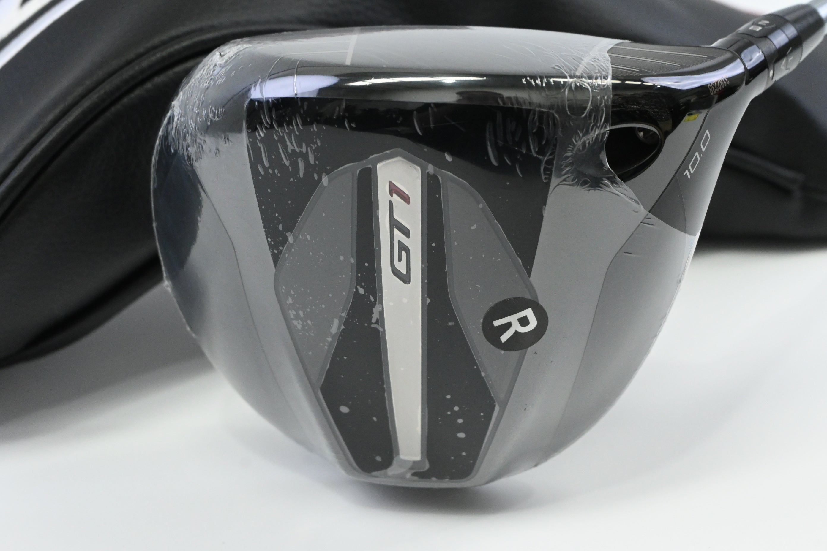 Titleist GT1 Driver / 10 Degree / Regular Flex Fujikura AirSpeeder 40 Shaft