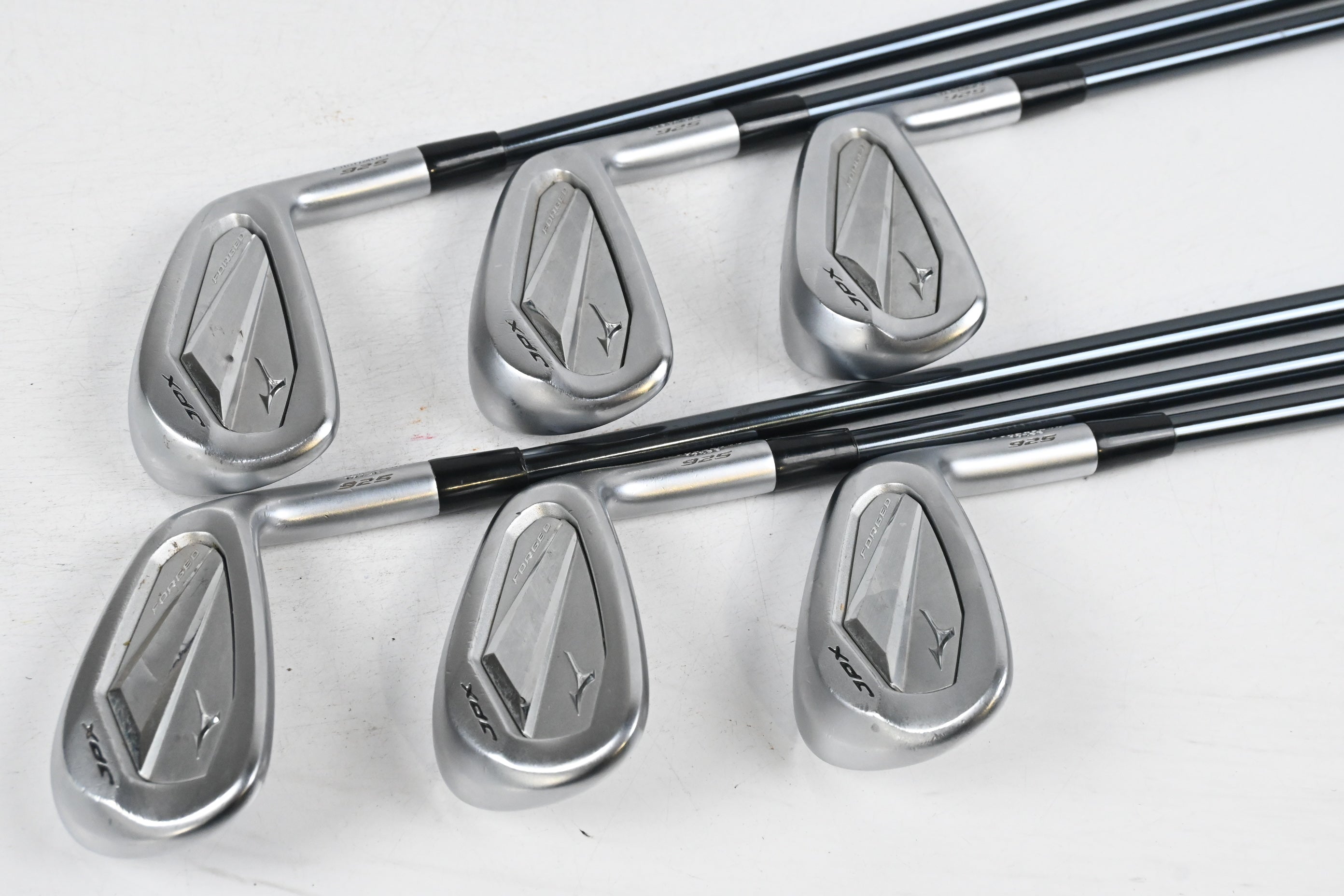 Mizuno JPX 925 Forged Irons / 5-PW / Senior Flex UST Mamiya Recoil Dart ESX 60