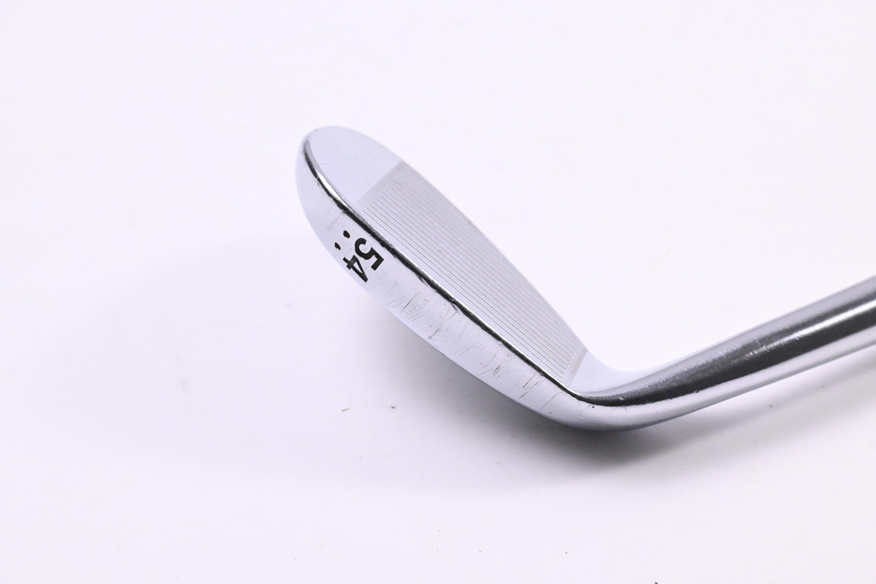 Cleveland 588 RTX 2.0 Sand Wedge / 54 Degree / Wedge Flex Dynamic Gold Shaft