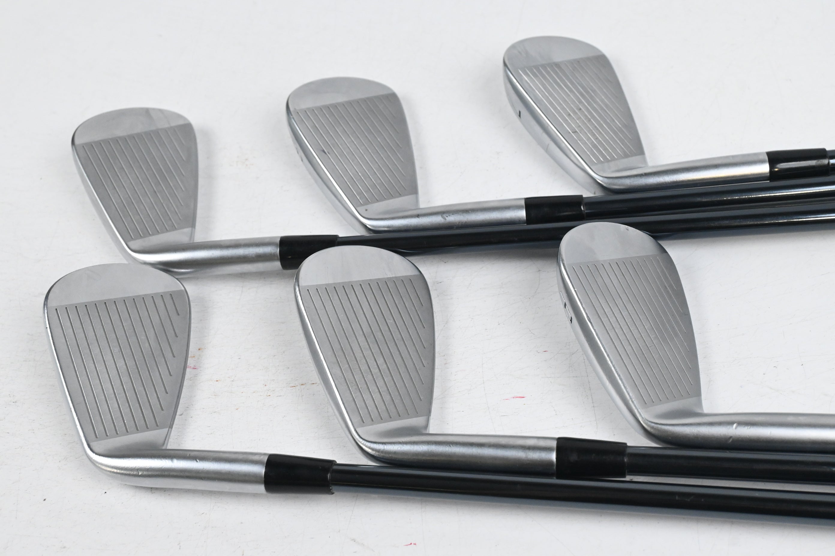 Mizuno JPX 925 Forged Irons / 5-PW / Senior Flex UST Mamiya Recoil Dart ESX 60