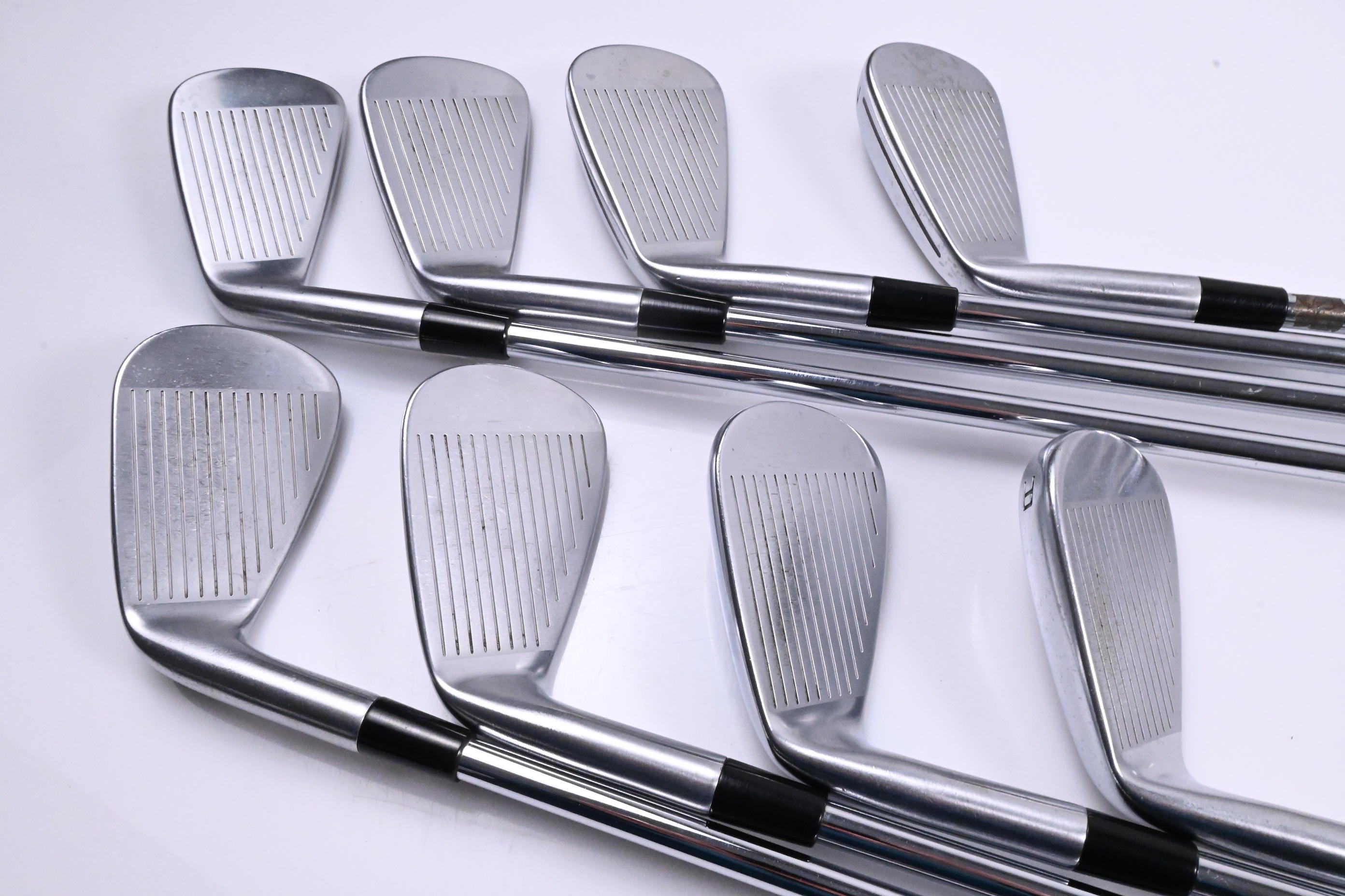 Taylormade P770 2020 Irons / 4-PW+GW / Regular Flex Elevate VSS 95 Shafts