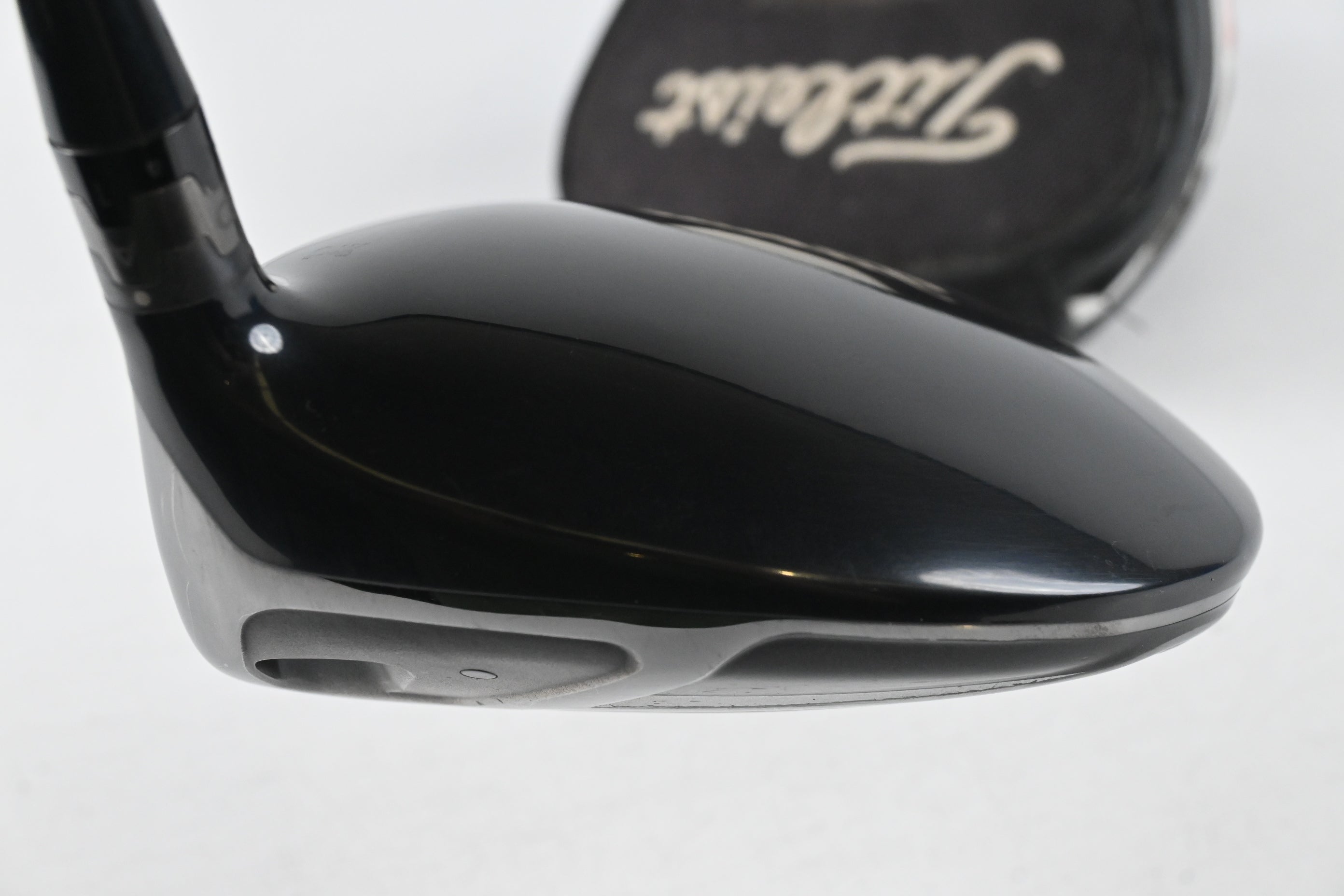 Titleist 910 D2 Driver / 9.5 Degree / Stiff Flex Project X -7C3 73 Shaft