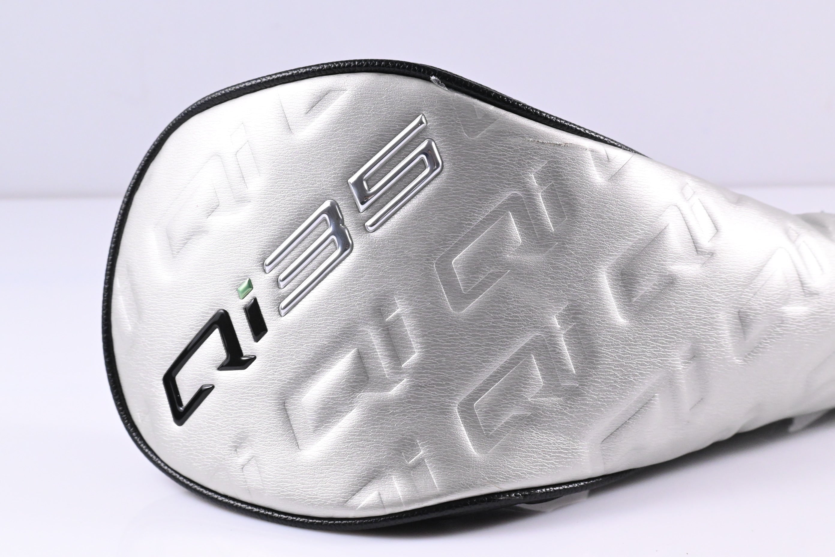Taylormade Qi35 LS Driver / 9 Degree / Stiff Flex Kai'Li Dark Waves Blue CB 60