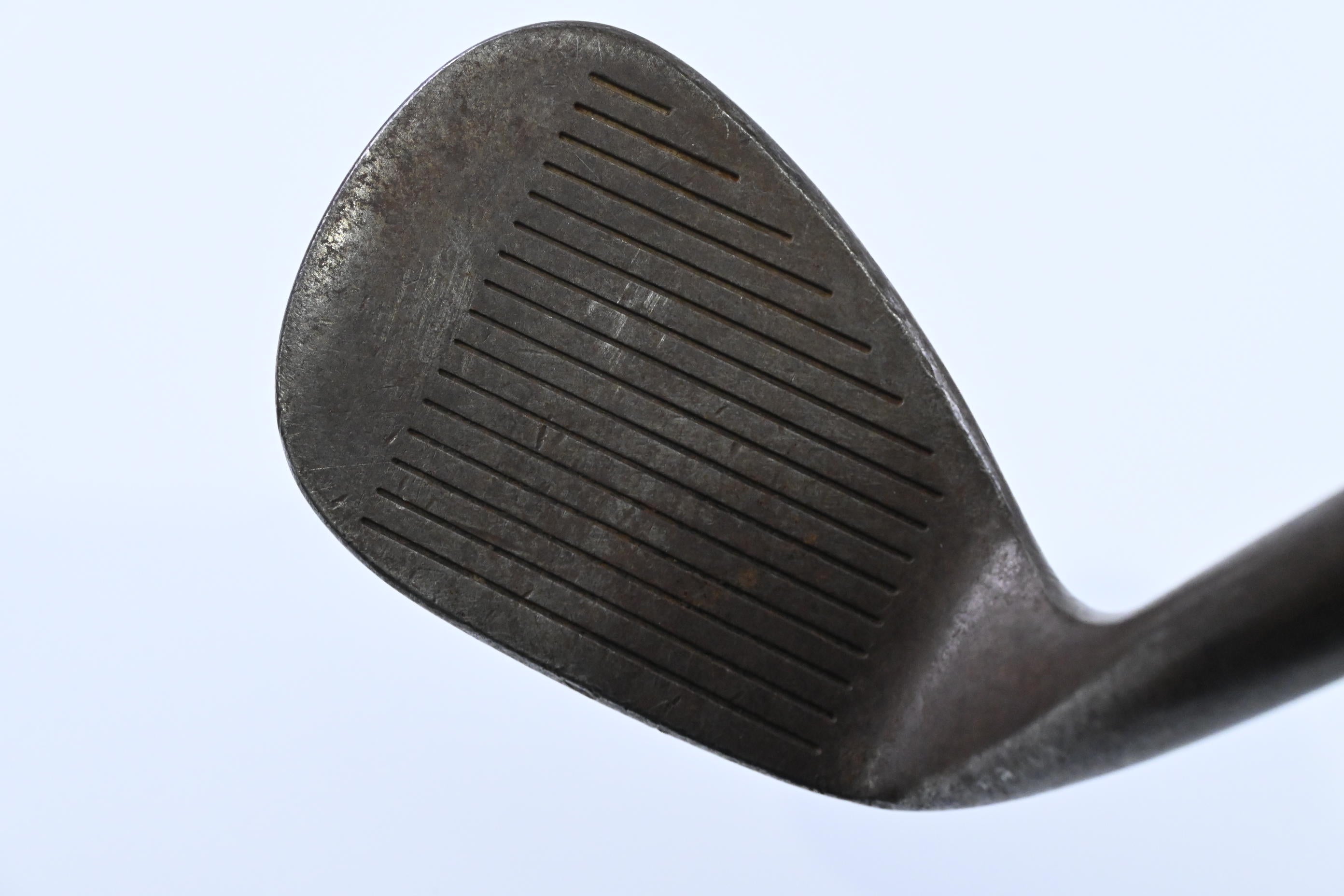 Titleist Vokey Design Gap Wedge / 52 Degree / Wedge Flex Dynamic Gold Shaft