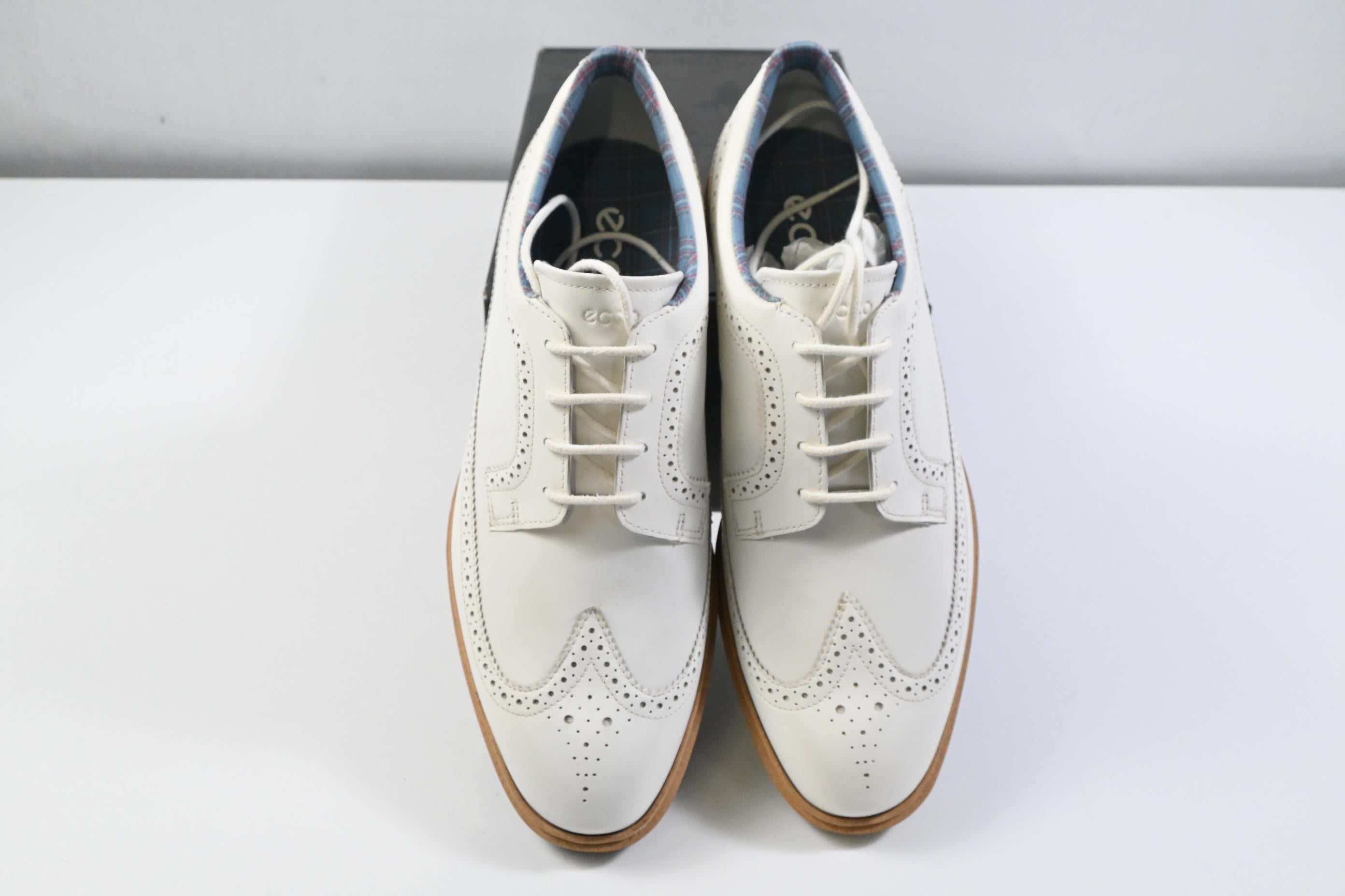 Ecco Classice Hybrid Golf Shoes / Size UK 8.5 / White