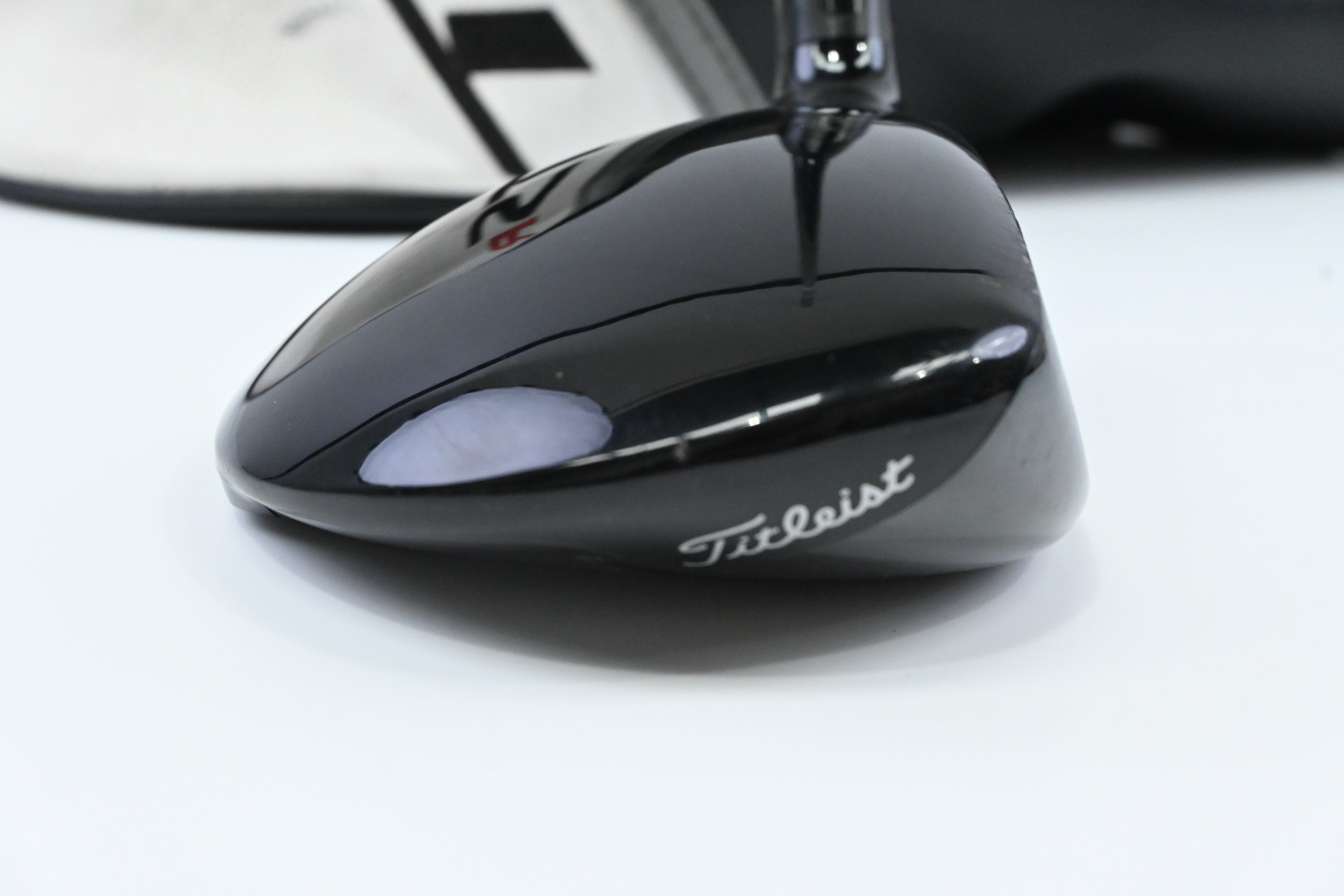 Titleist TSR2 #3 Wood / 16.5 Degree / Stiff Flex HZRDUS Gen4 Black 70 Shaft